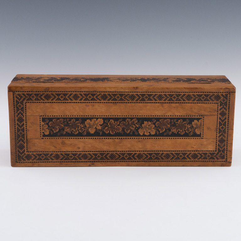 Rare Tunbridge Ware Glove Box by Thomas Waterman c1860 In Good Condition For Sale In Tunbridge Wells, GB