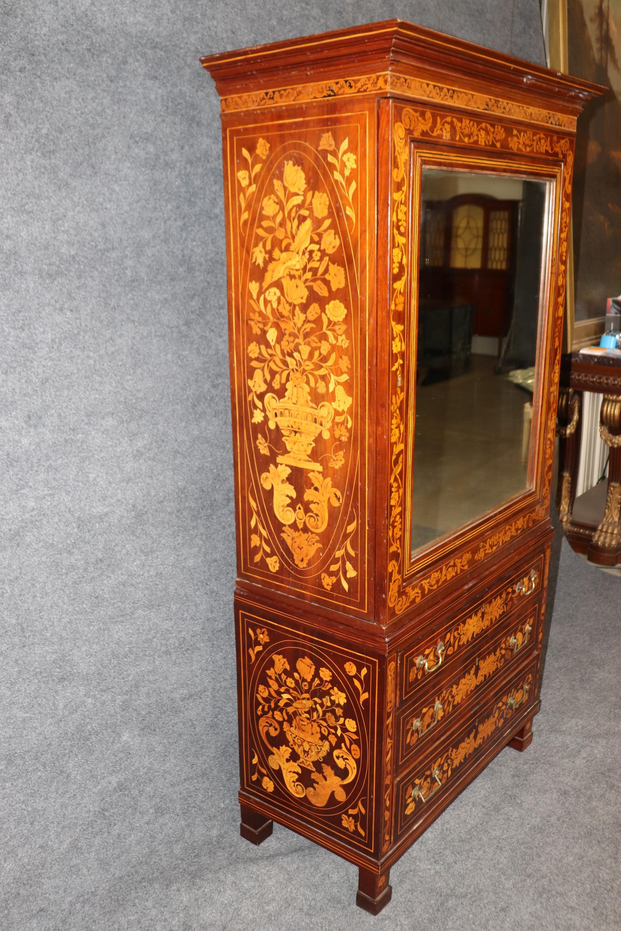 Raro escritorio antiguo de marquetería holandesa de dos piezas con puerta de espejo Colonial holandés en venta