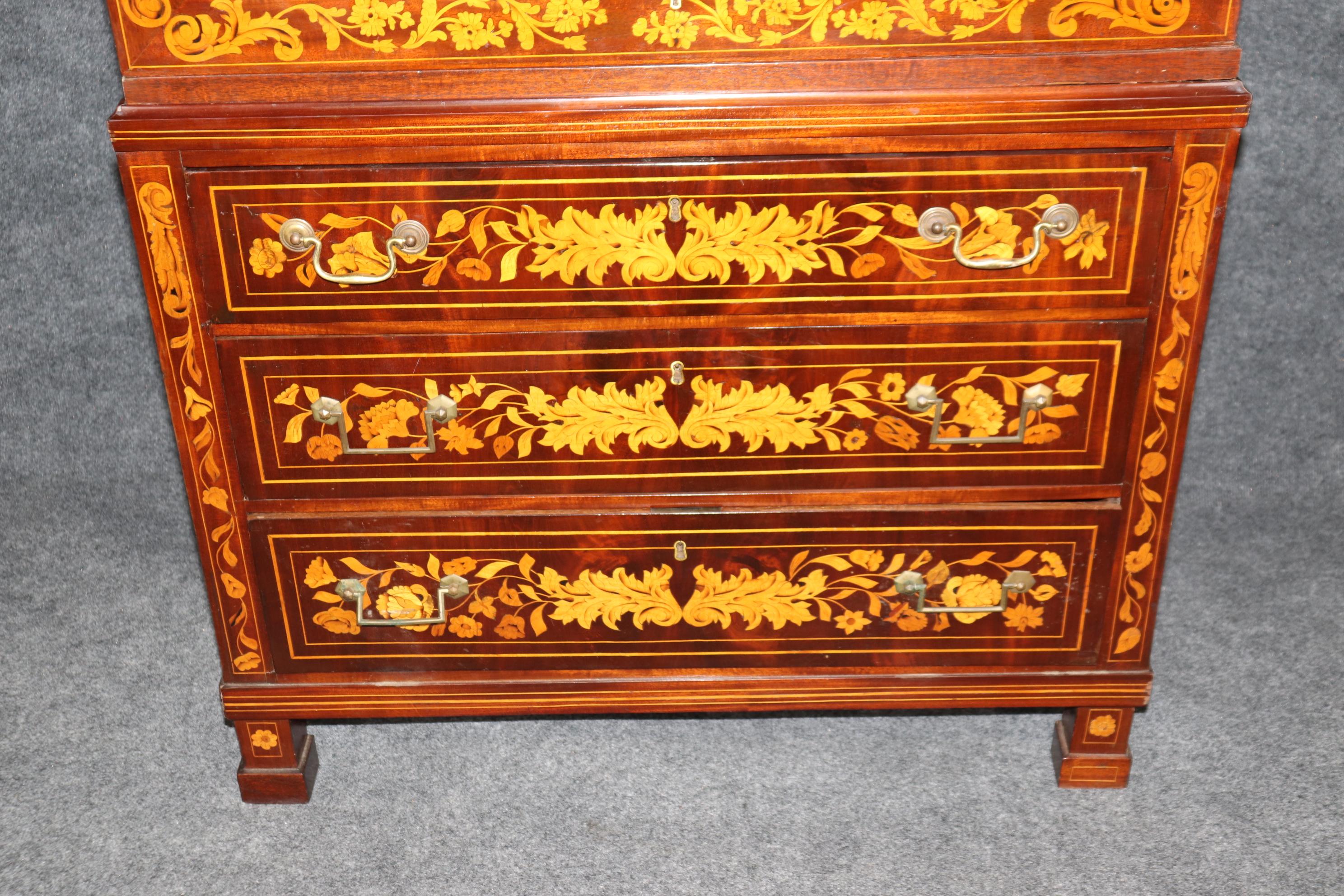 Raro escritorio antiguo de marquetería holandesa de dos piezas con puerta de espejo en Bueno estado para la venta en Swedesboro, NJ