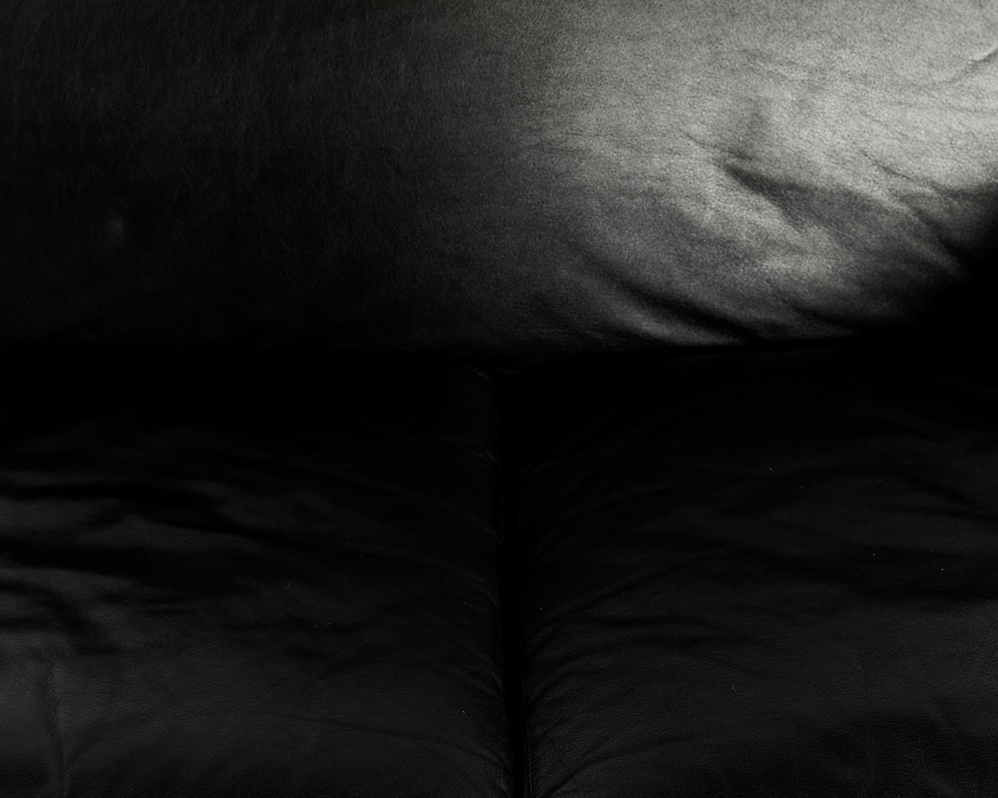 Seltenes zweisitziges Sofa Len Niggelman von Philippe Starck für Disform,  1985 im Angebot 8