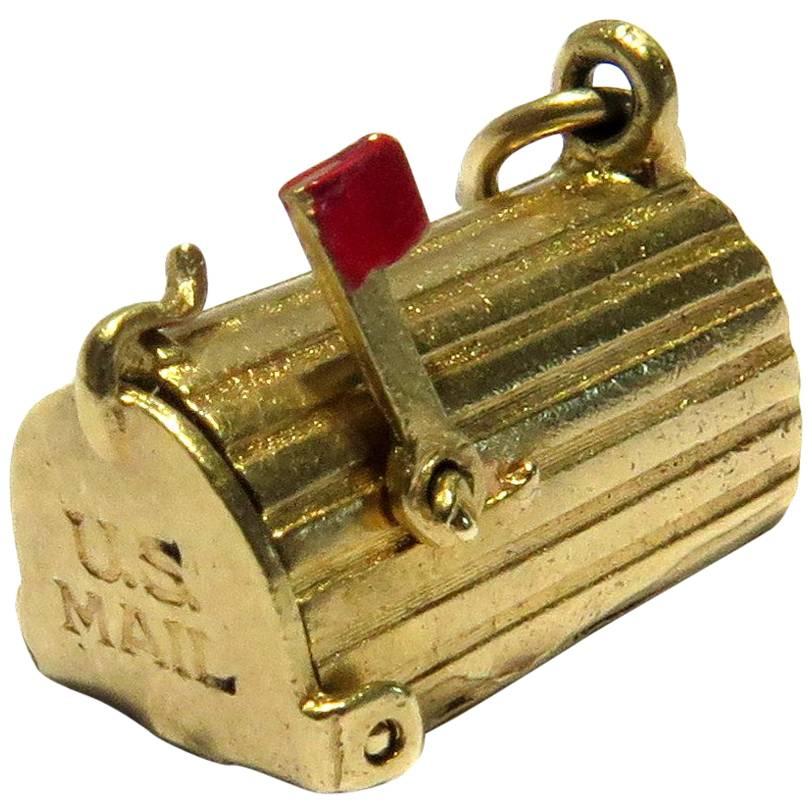 Rare U S Mailbox Opens and Movable Enamel Flag Gold Vintage Charm Pendant For Sale
