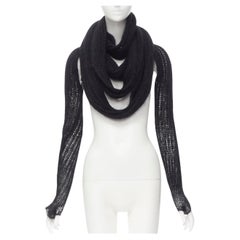 UNDERCOVER rare écharpe en laine noire tricotée libre avec extra longue écharpe à dos dénudé