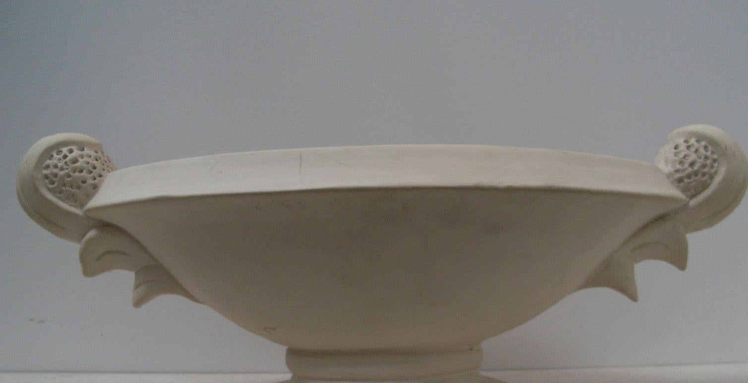 Art déco Rare vase Art Déco non émaillé de la compagnie de poterie Fulham, Angleterre. en vente