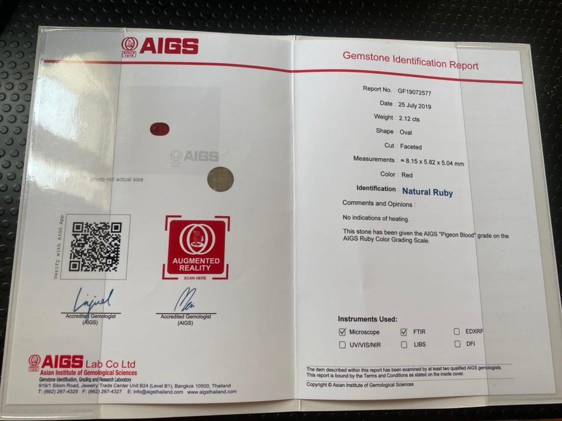 Seltener unerhitzter AIGS-zertifiziert  PIGEON BLOOD-Rubin  2,12 Karat und Diamanten auf Ring  im Angebot 1
