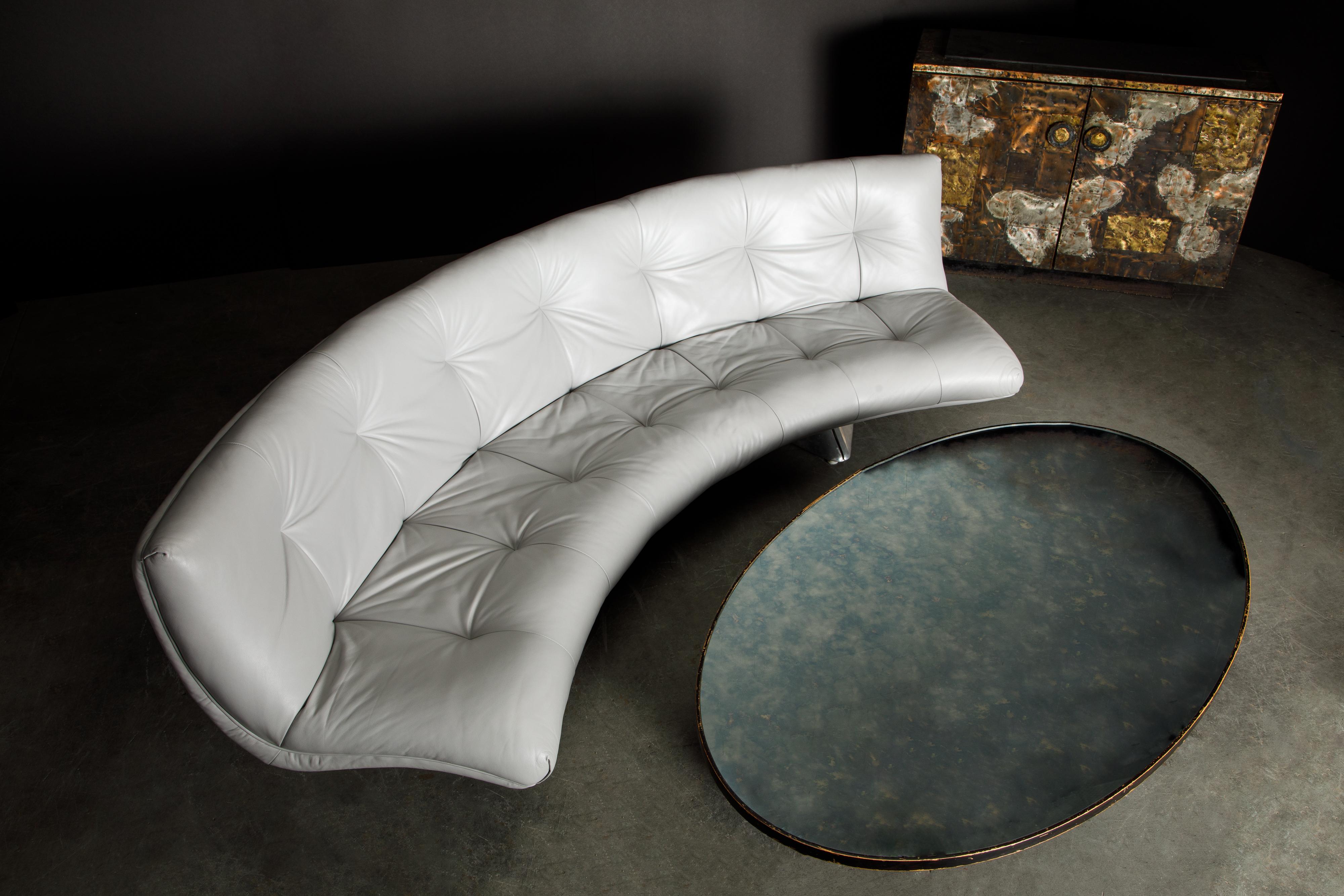 Seltenes geschwungenes Sofa „Einhorn“ aus Leder und Aluminium von Vladimir Kagan, um 1963 im Angebot 12