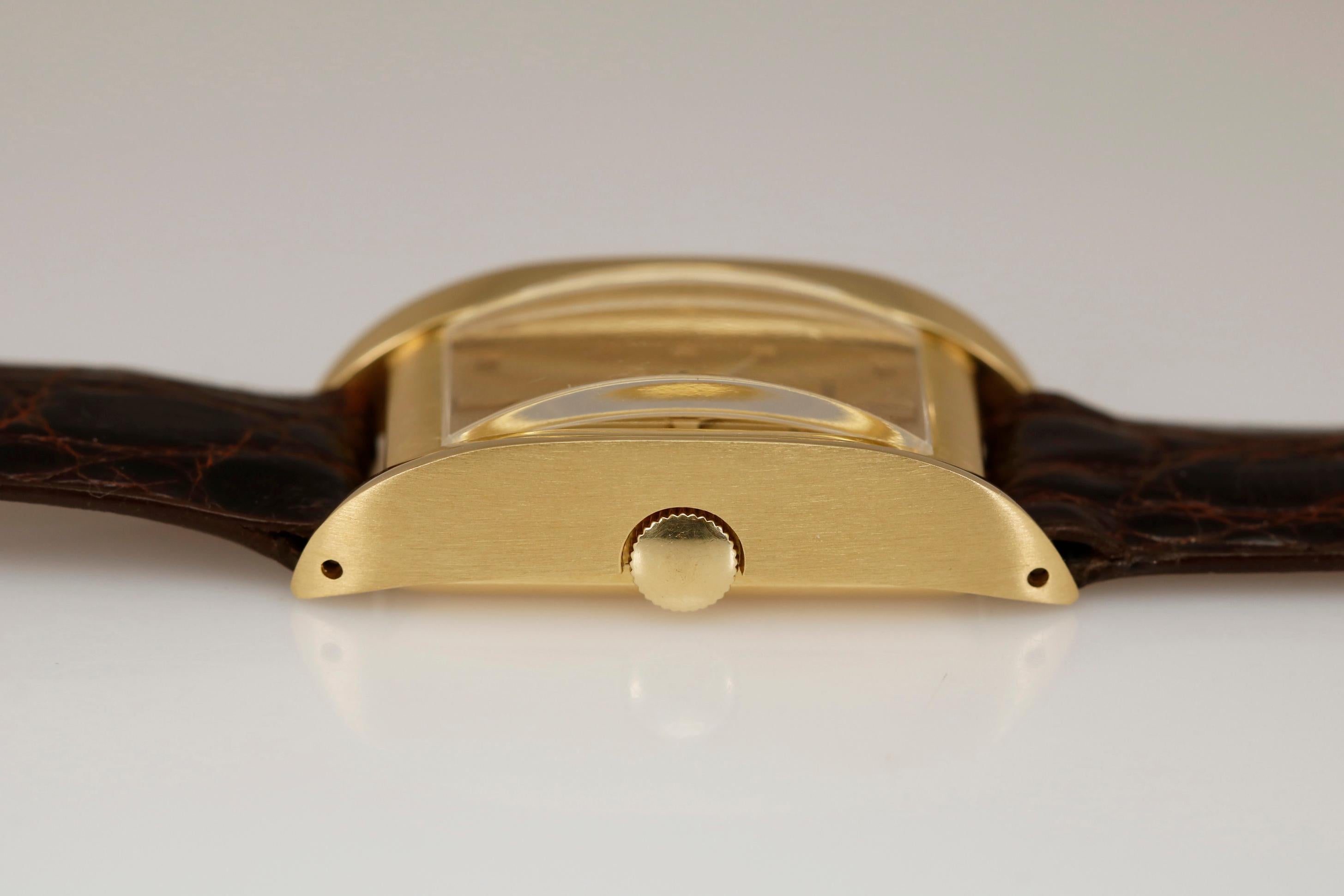 Seltene Universal Genève Referenz 18915 Gelbgold-Armbanduhr, um 1856 5