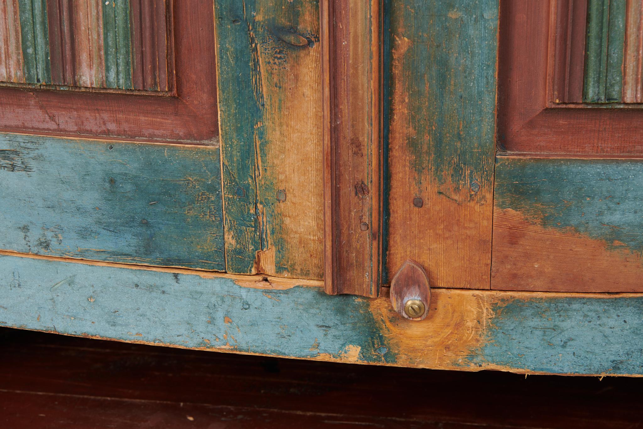 Rare Untouched Antique Swedish Gustavian Corner Cabinet  For Sale 7