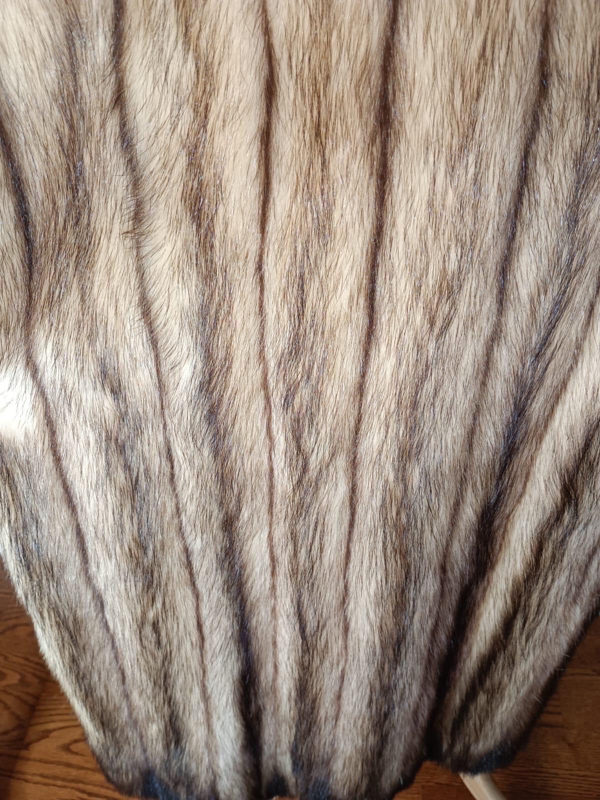Rare Unused Vintage German sable fur coat size 10 For Sale 8