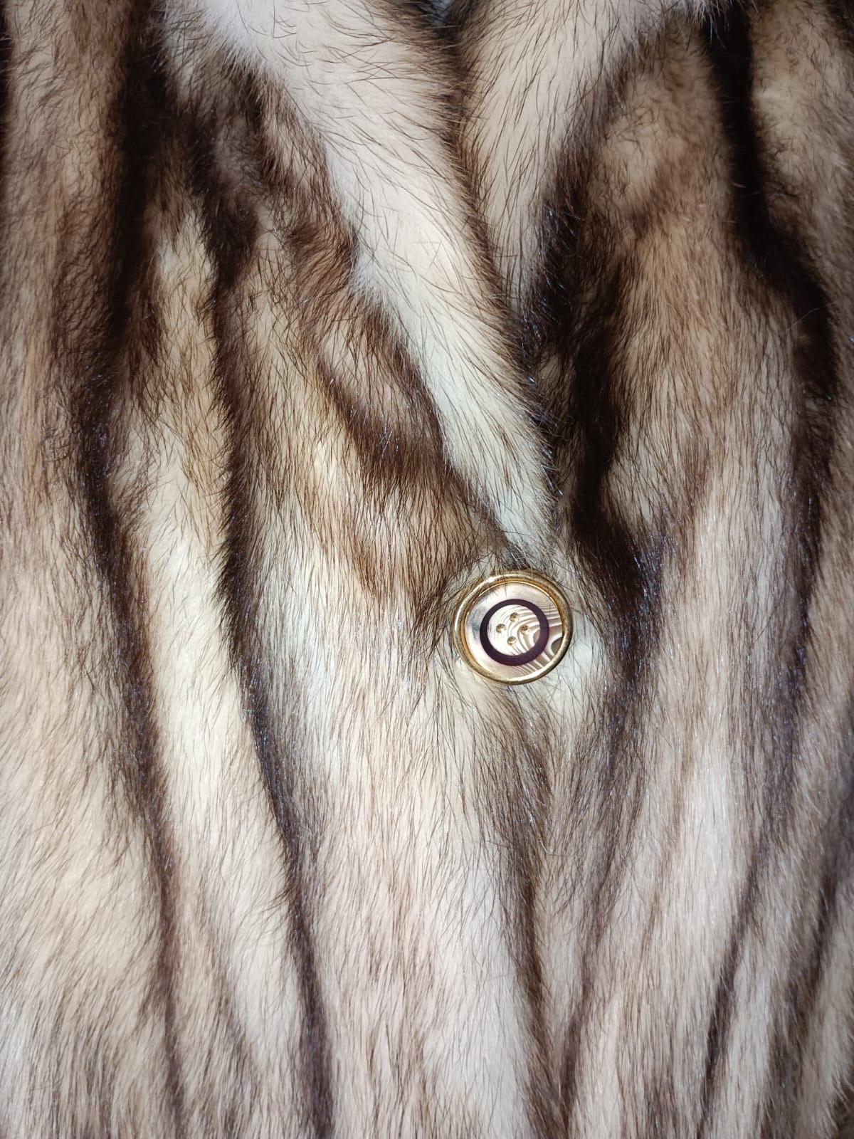 Rare Unused Vintage German sable fur coat size 10 For Sale 1