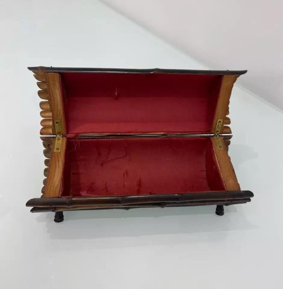 Rare & Unusual 1920's Bamboo Silk Lined Box In Good Condition For Sale In London, GB