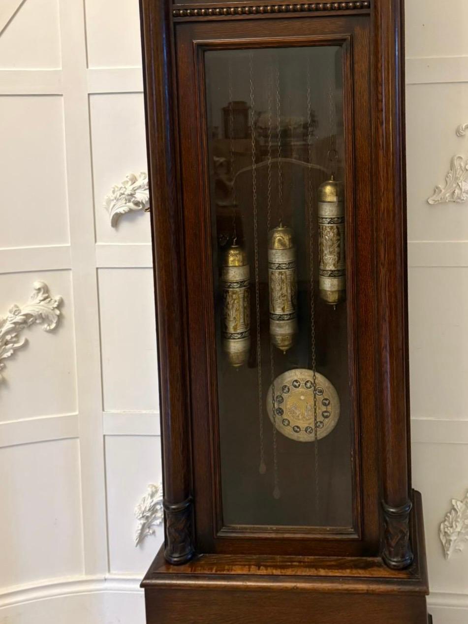 Raro e inusual Reloj de caja larga musical del zodiaco tallado en roble de calidad eduardiana antigua en venta 4