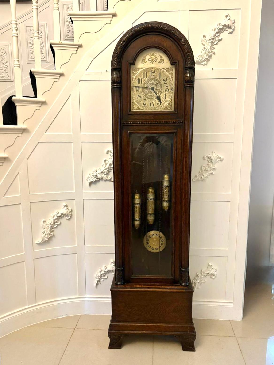 Raro e inusual Reloj de caja larga musical del zodiaco tallado en roble de calidad eduardiana antigua en venta 7