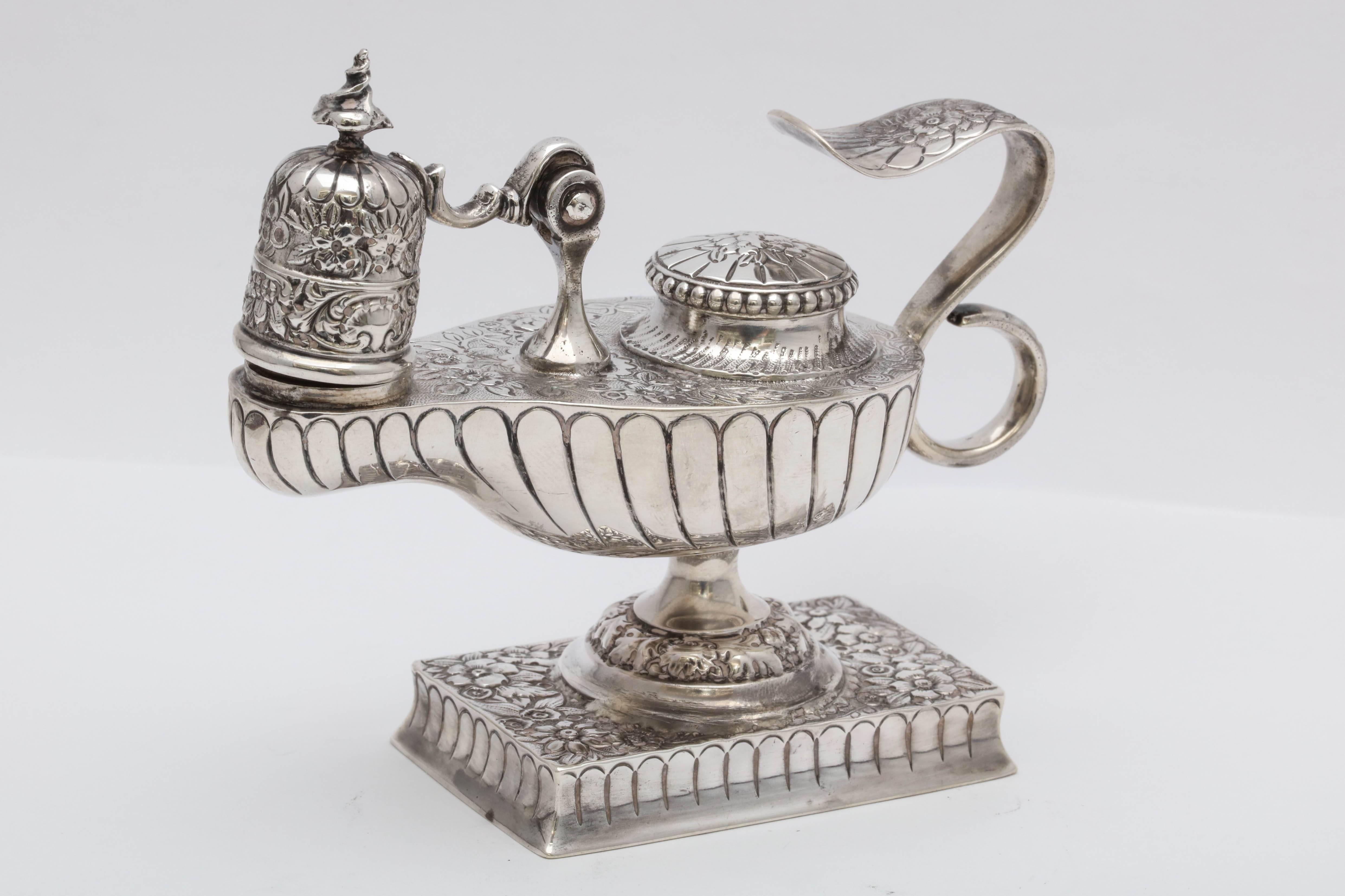 Rare, Unusual, Edwardian, Sterling Silver Aladdin's Lamp, Form Table Lighter In Excellent Condition In New York, NY