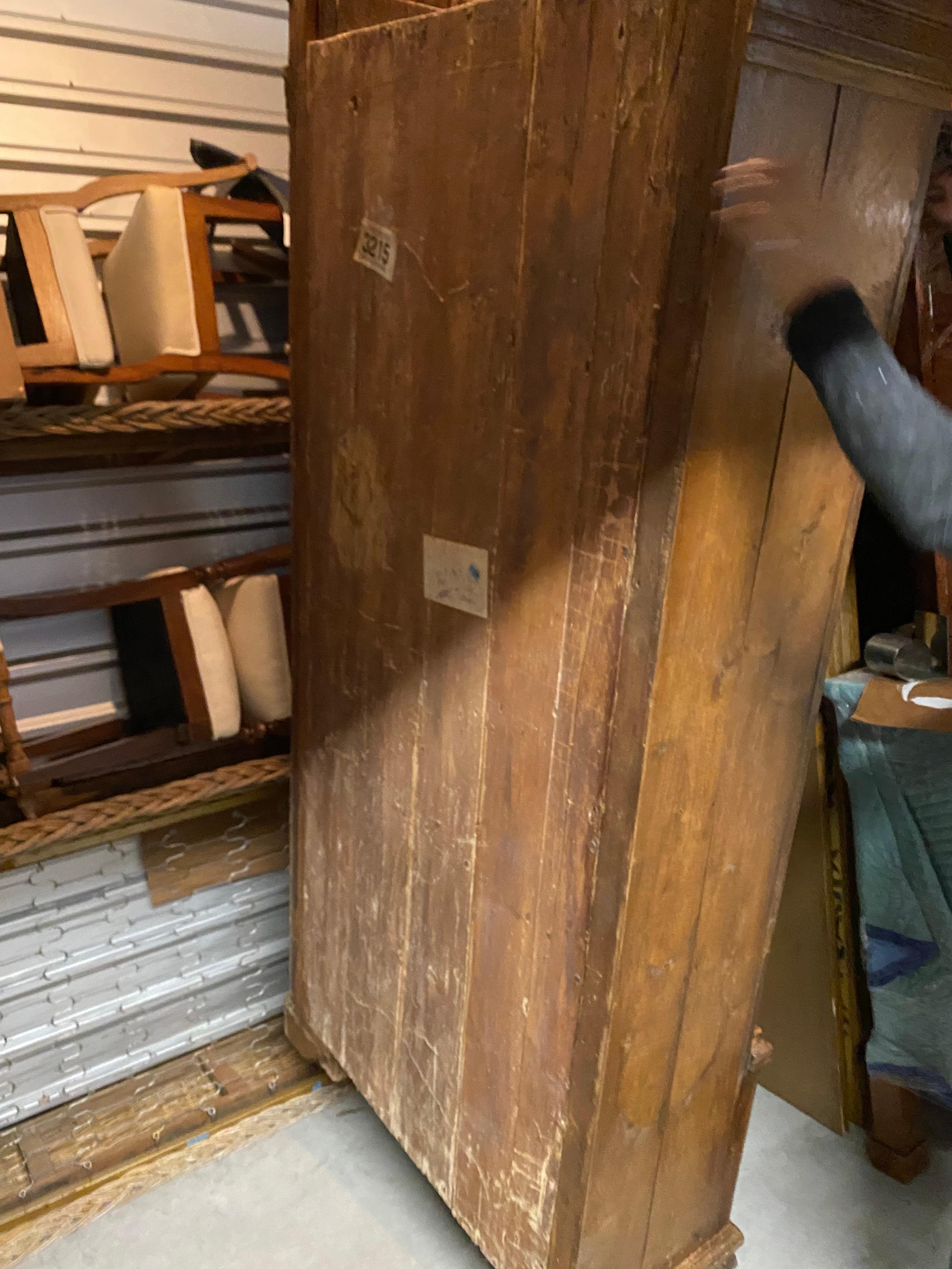 Rare & Unusual Set of Three 17th Century Italian Walnut Bookcases For Sale 11