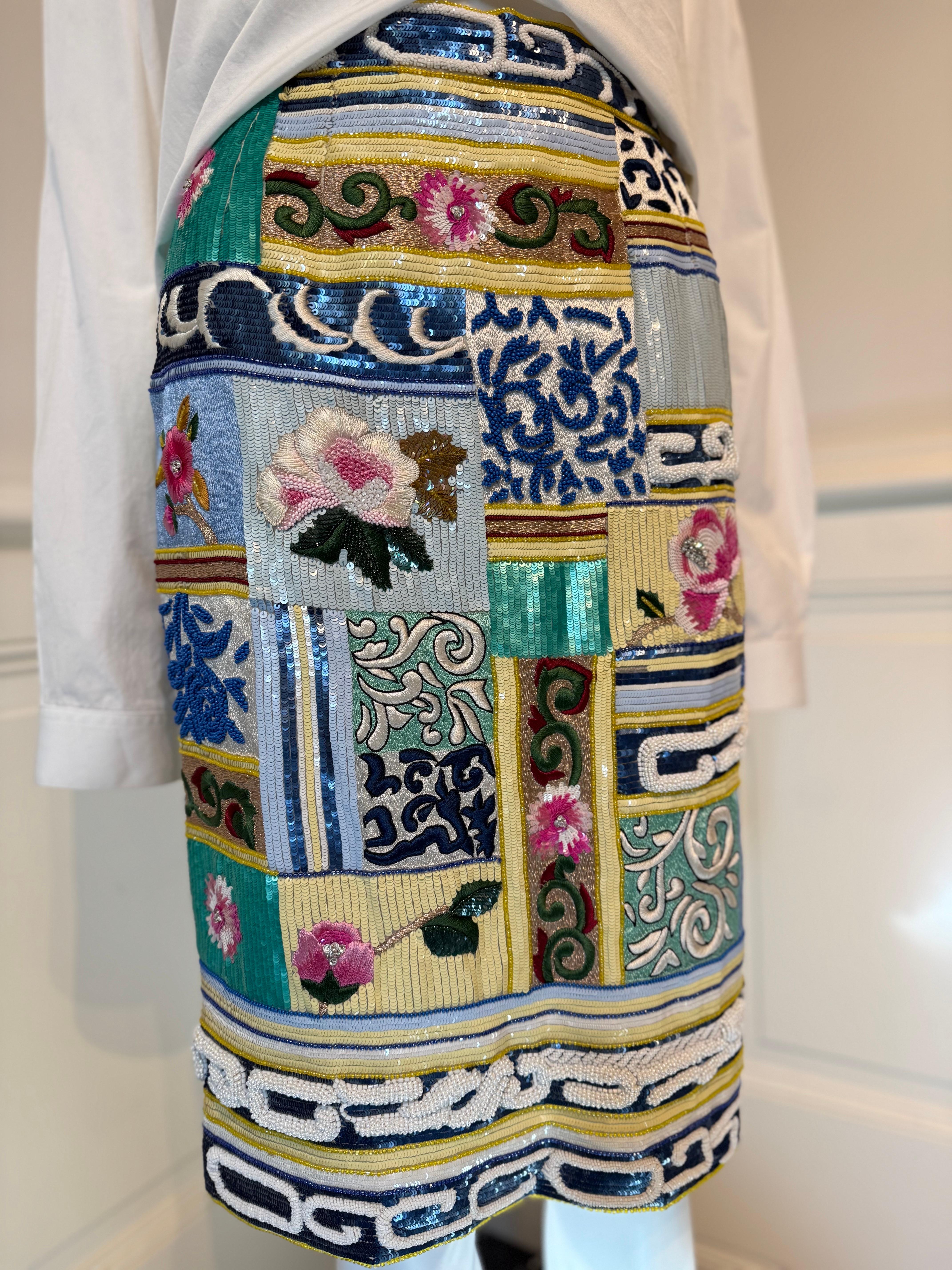 Raro Valentino Garavani Primavera/Verano 1992 Pasarela Falda bordada a mano con pedrería Marrón en venta