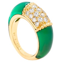 Vintage  Rare Van Cleef & Arpels Chrysoprase and Diamond Ring Set in 18ct Yellow Gold