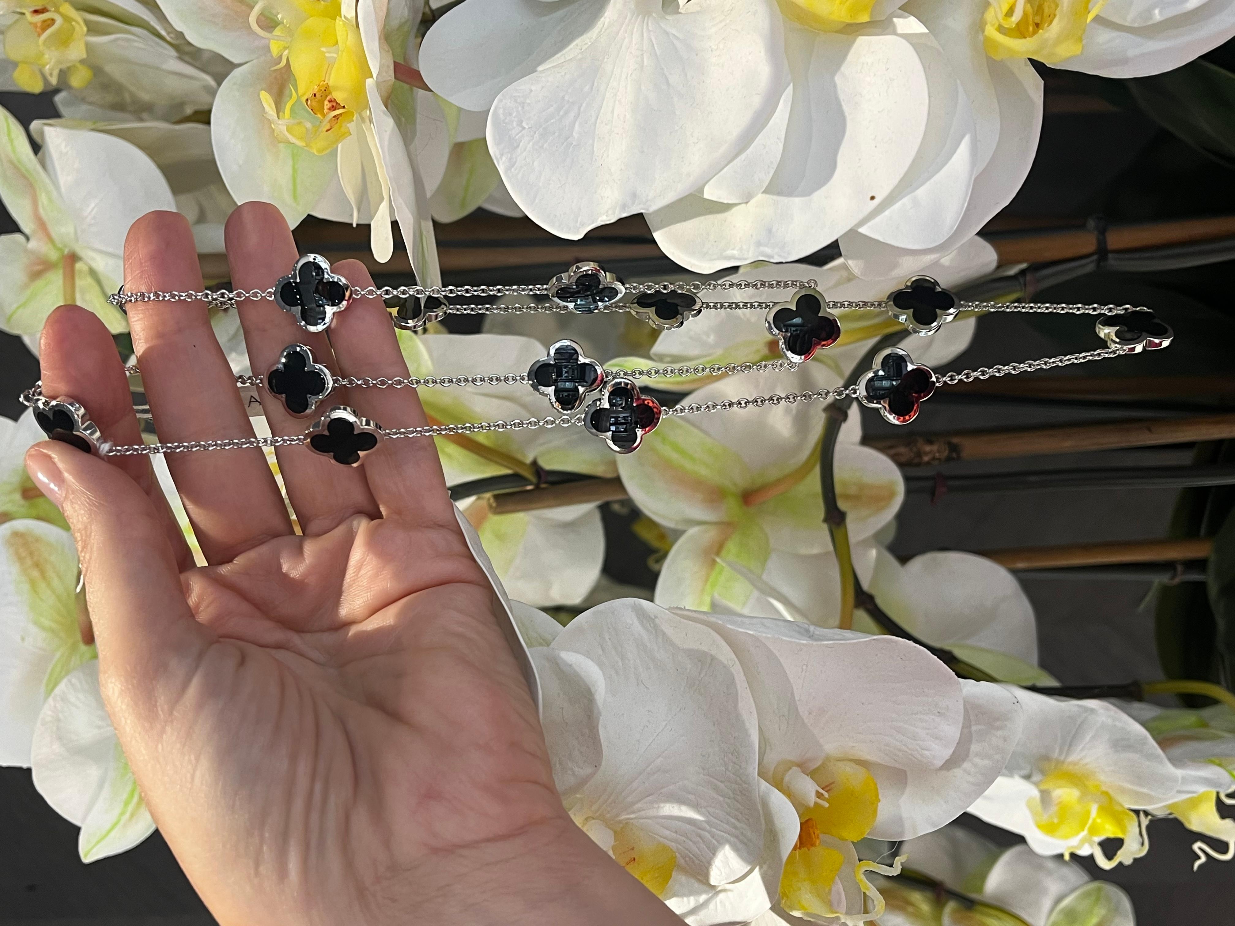RARE Van Cleef & Arpels Pure Alhambra Onyx and White Gold 14 Motif Necklace In Excellent Condition For Sale In Miami, FL