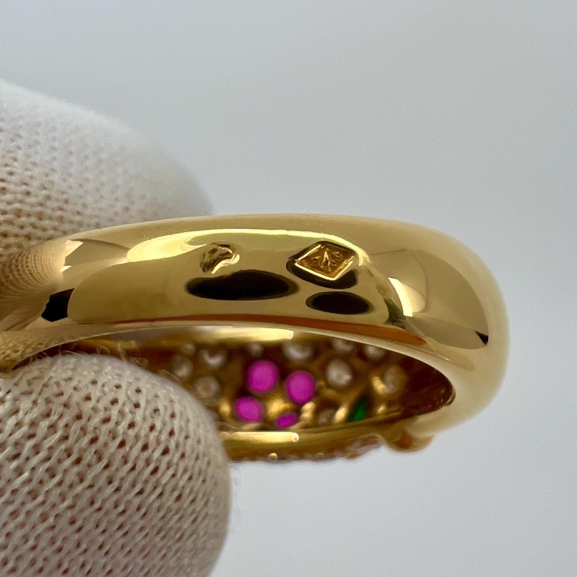 Rare Van Cleef & Arpels Ruby Emerald Diamond 18k Yellow Gold Floral Flower Ring 3