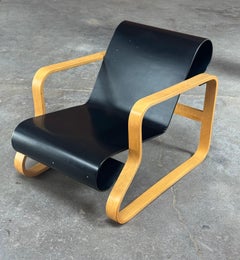 Rare Variant Model 41 Paimio Sanatorium Armchair Chair by Alvar Aatlo c. 1940s
