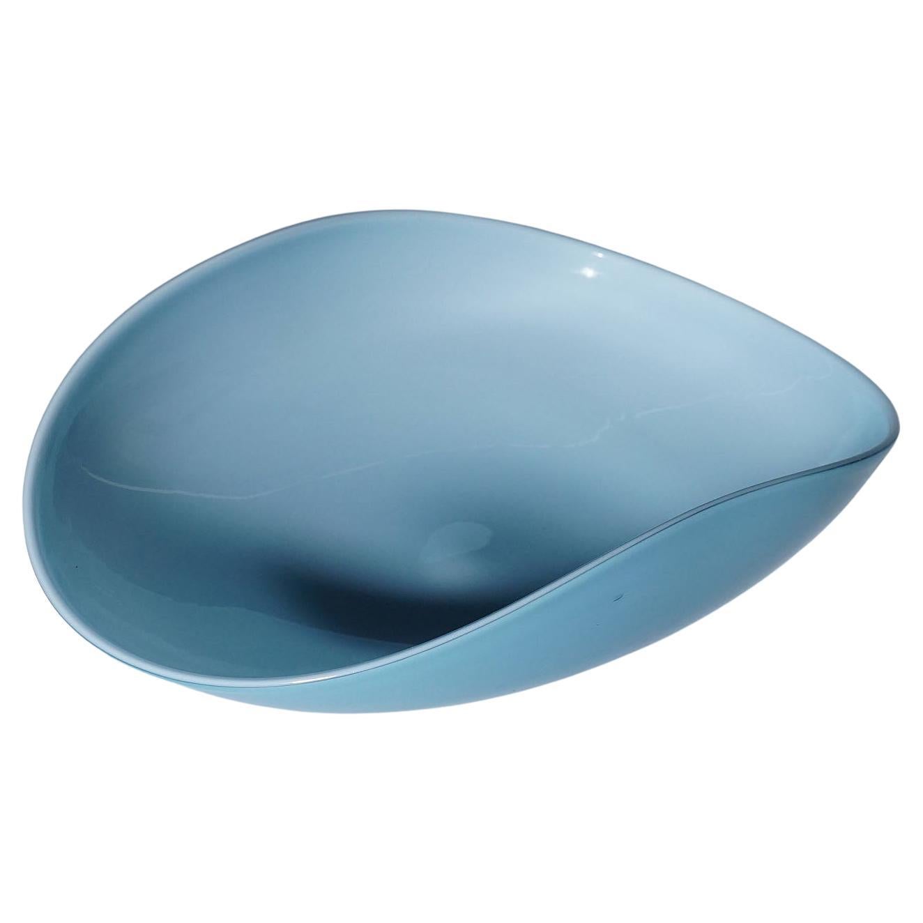 Rare Venini Art Glass Bowl in Light Blue and Lattimo Glass For Sale