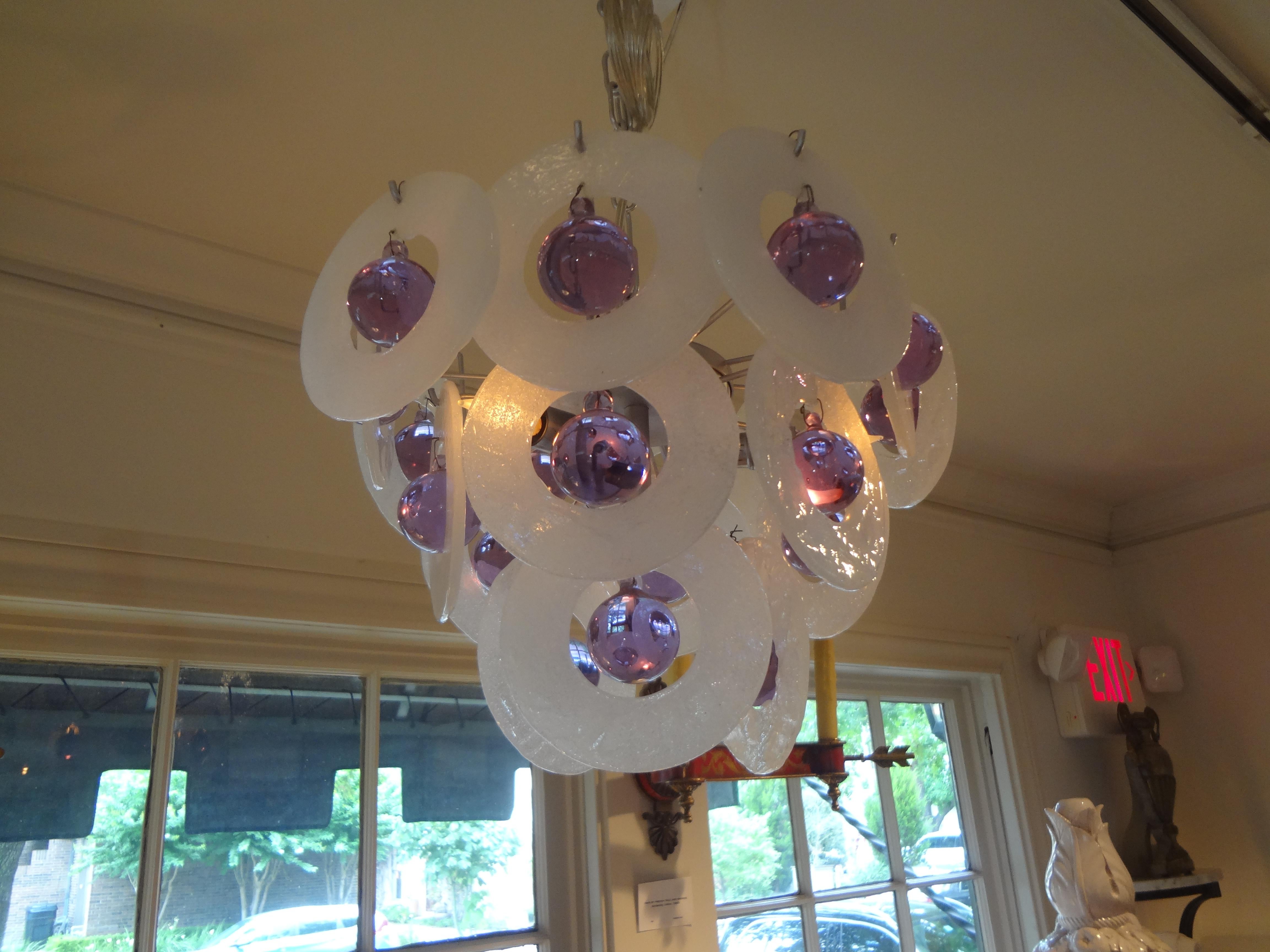 Rare Venini Style Murano Glass Pendant Chandelier In Good Condition In Houston, TX