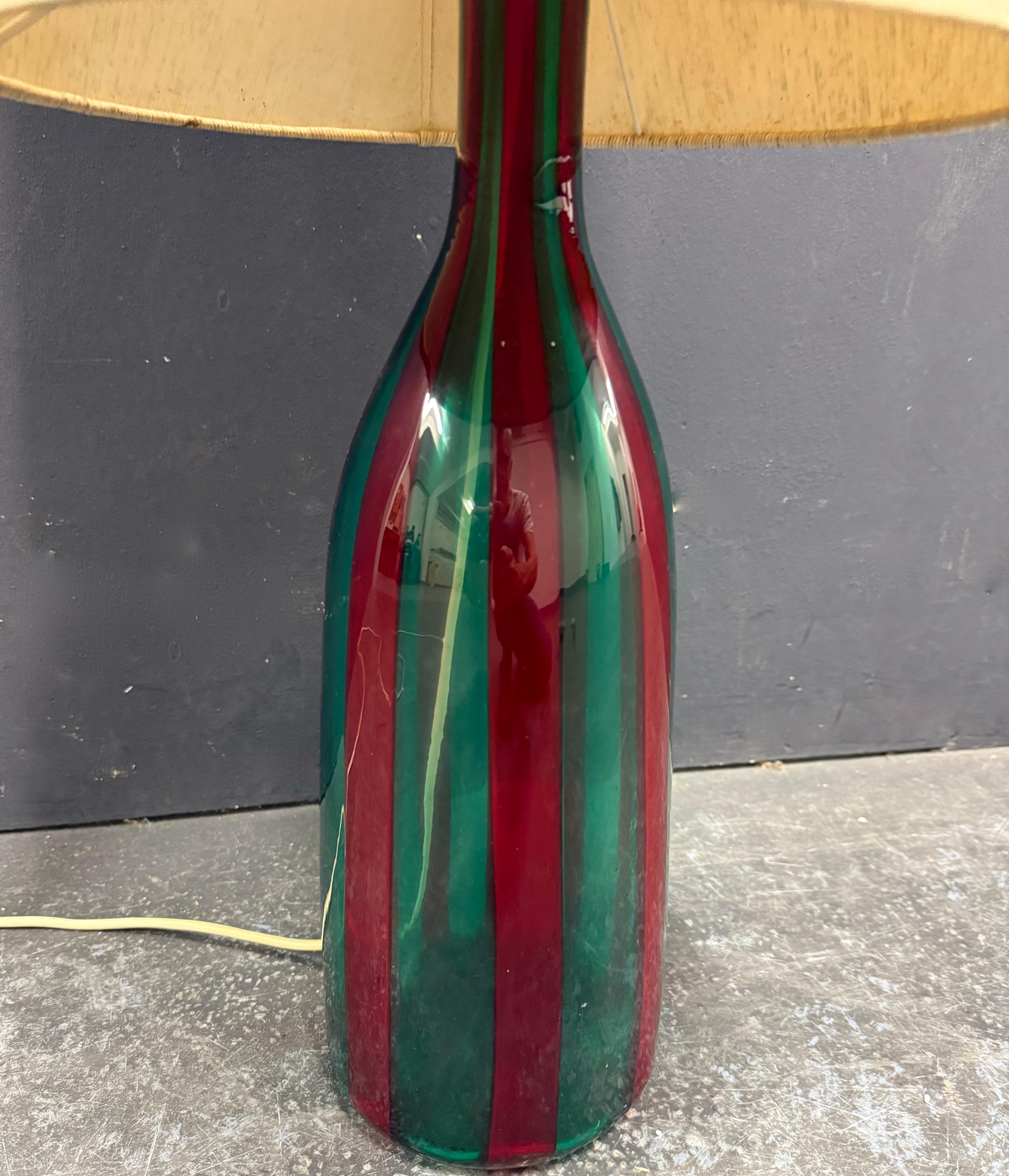 seltene venini steh- oder tischlampe von fulvio bianconi (Moderne der Mitte des Jahrhunderts) im Angebot