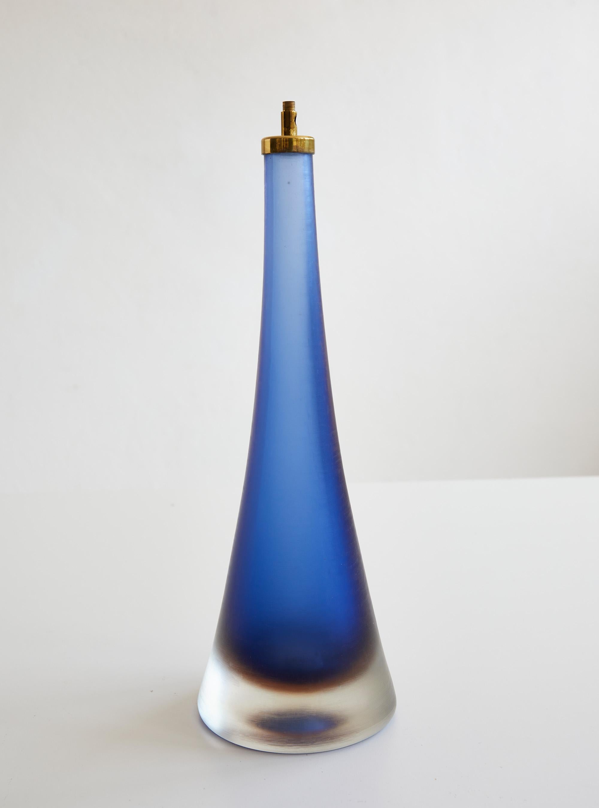 Seltene Tischleuchte von Paolo Venini inciso, sommerso, pesante Ed.Venini, Italien 1950 im Angebot 4