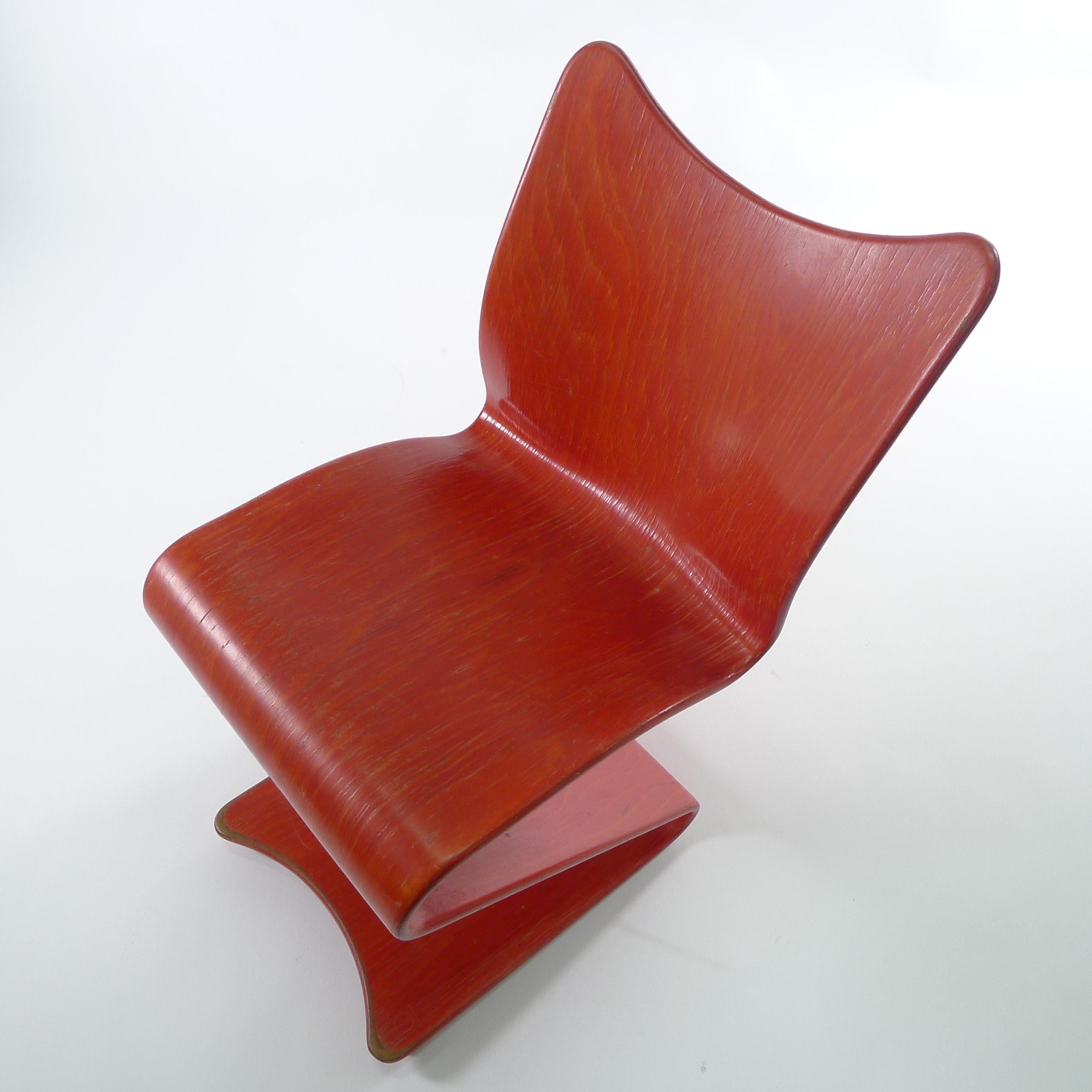Woodwork Rare Verner Panton plywood S chair, model 275, 1956, completely original, Thonet