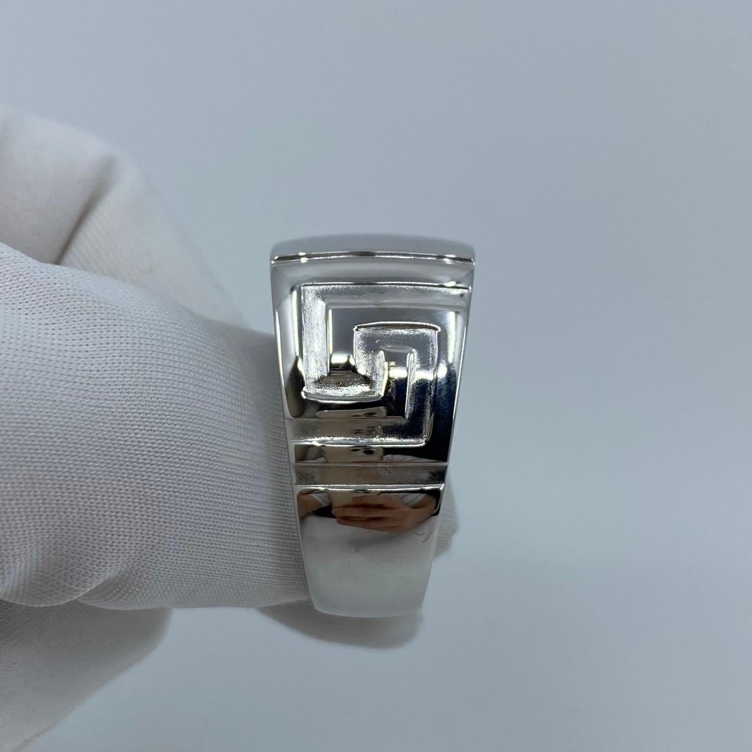 Seltener Versace 18 Karat Weißgold Signet Kuppel Griechischer Schlüssel Herrenring 4