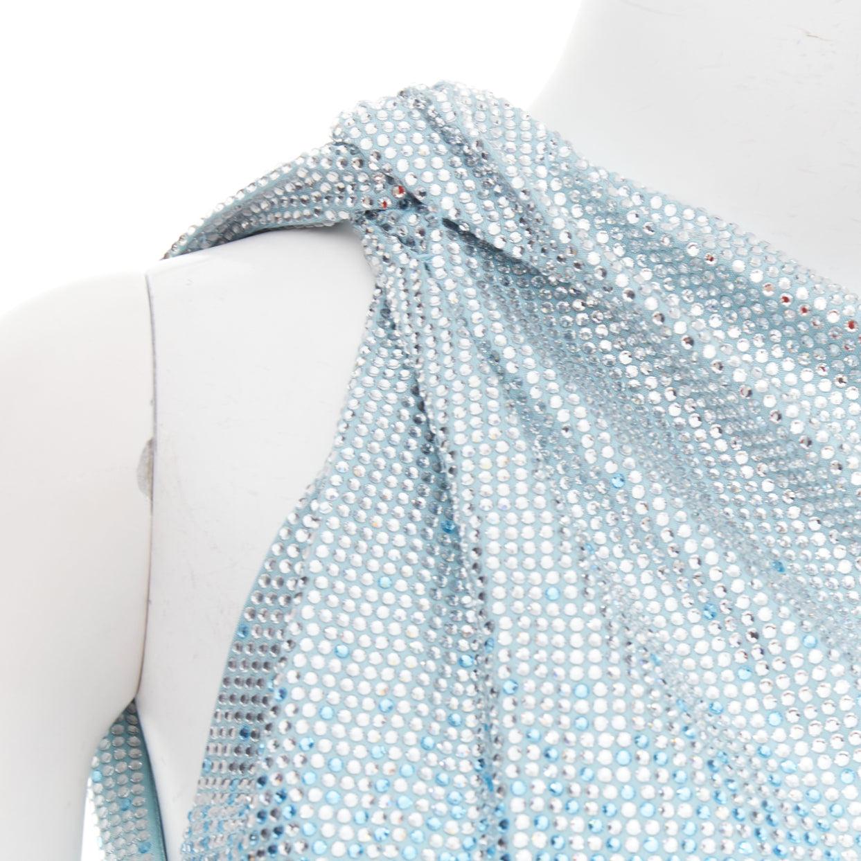 rare VERSACE Dua Lipa 2023 La Vacanza Runway gradient crystal encrusted dress IT38 XS
Reference: TGAS/E00664
Brand: Versace
Designer: Donatella Versace
Collection: Dua Lipa 2023 La Vacanza - Runway
Material: Viscose
Color: Blue
Pattern: