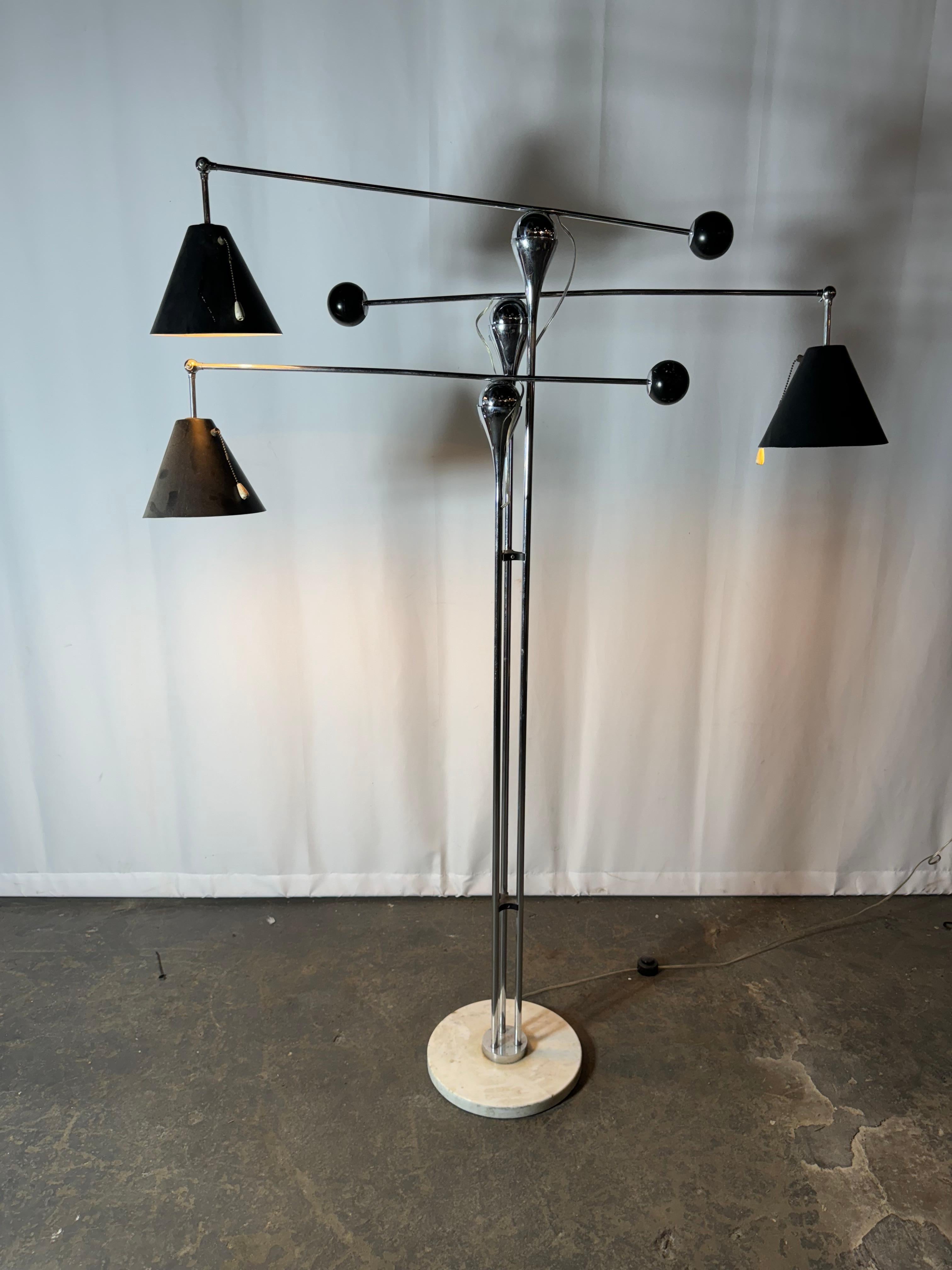 Rare Version Arredoluce Triennale mod. 14028 / Angelo Lelii , Lampada da terra For Sale 10