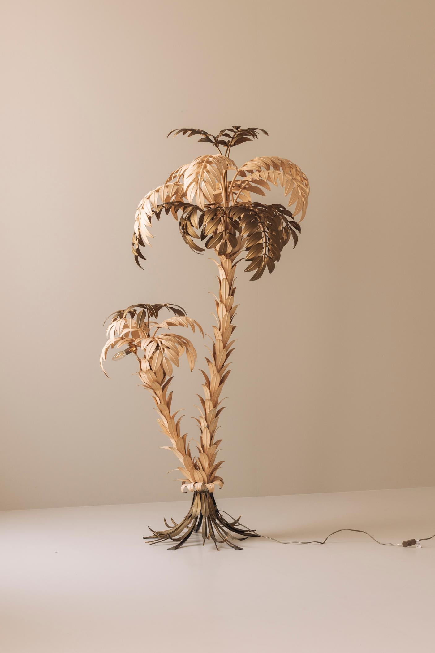 Mid-Century Modern Rare version of this iconic Hans Kögl palm tree floor lamp, Germany 1970s For Sale