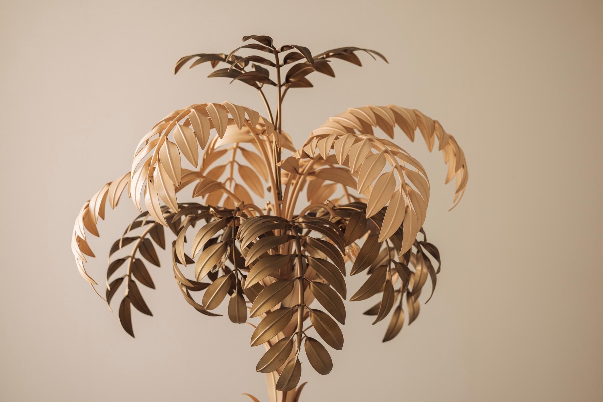 Iron Rare version of this iconic Hans Kögl palm tree floor lamp, Germany 1970s For Sale