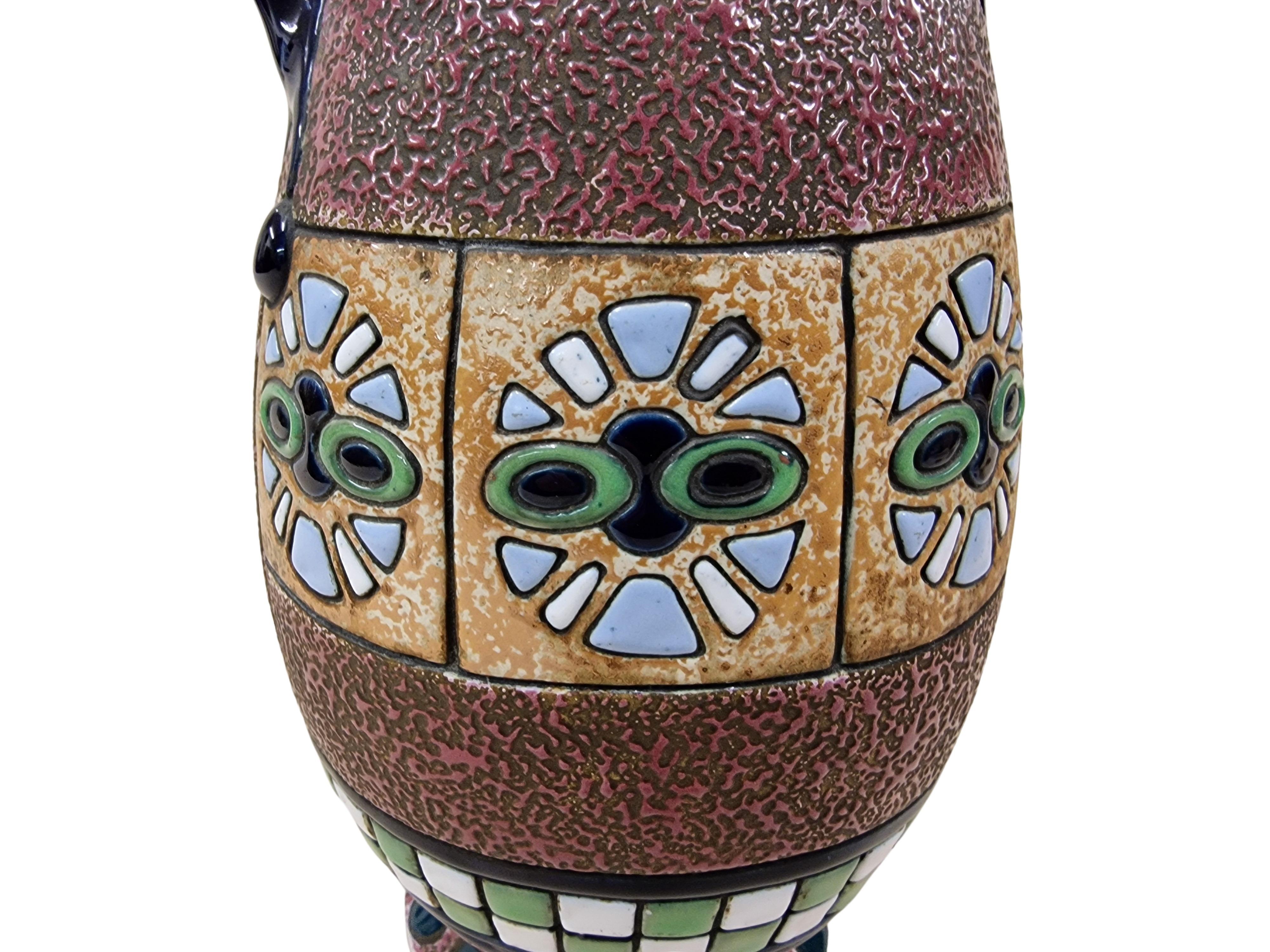 Rare cruche pivotante très décorative, calèche, 1915 Art Decor, Amphora, République Tchèque Bon état - En vente à Wien, AT