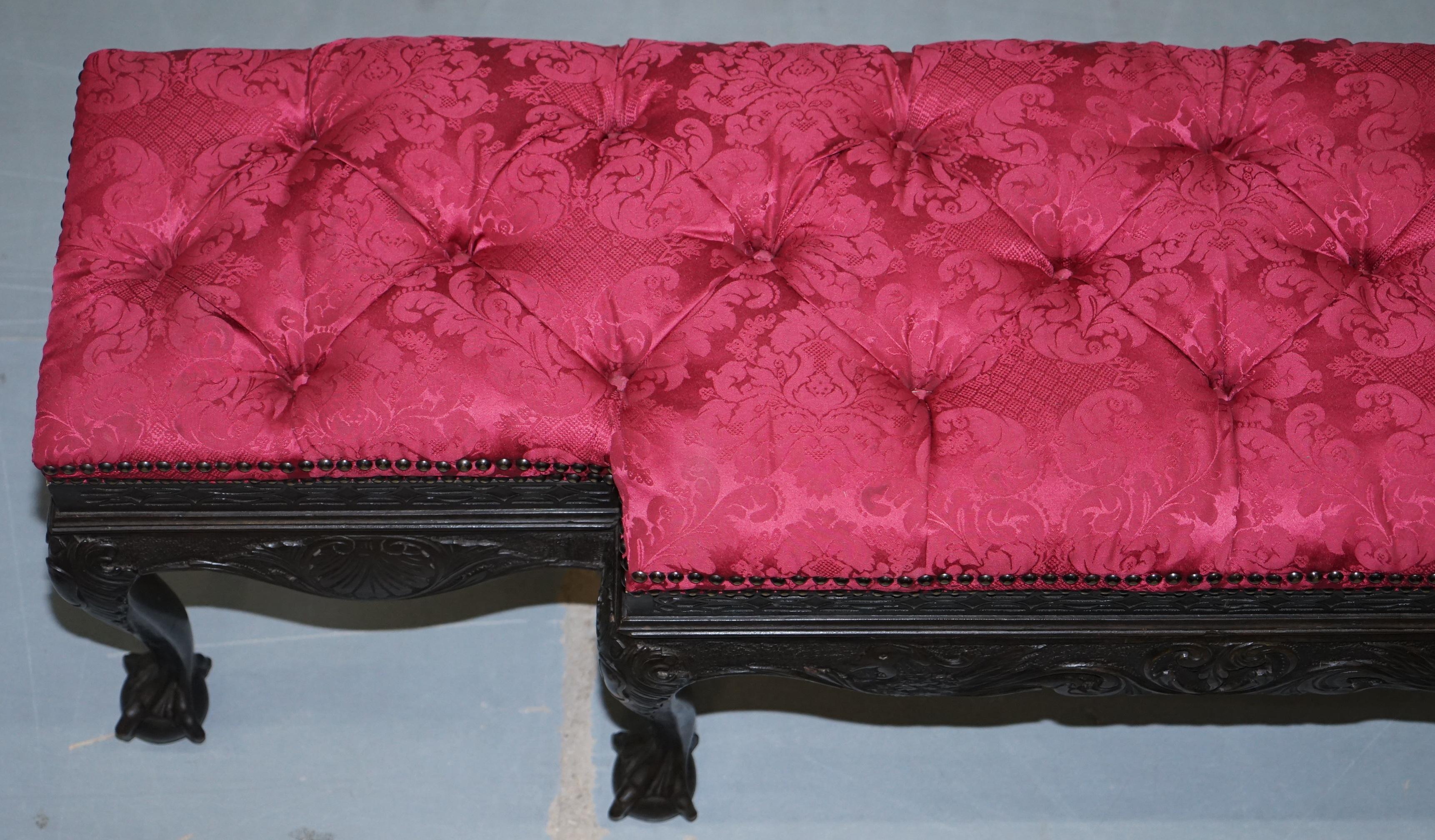 Rare Very Large George II Style Claw & Ball Walnut Breakfront Window Seat Demask In Good Condition In West Sussex, Pulborough