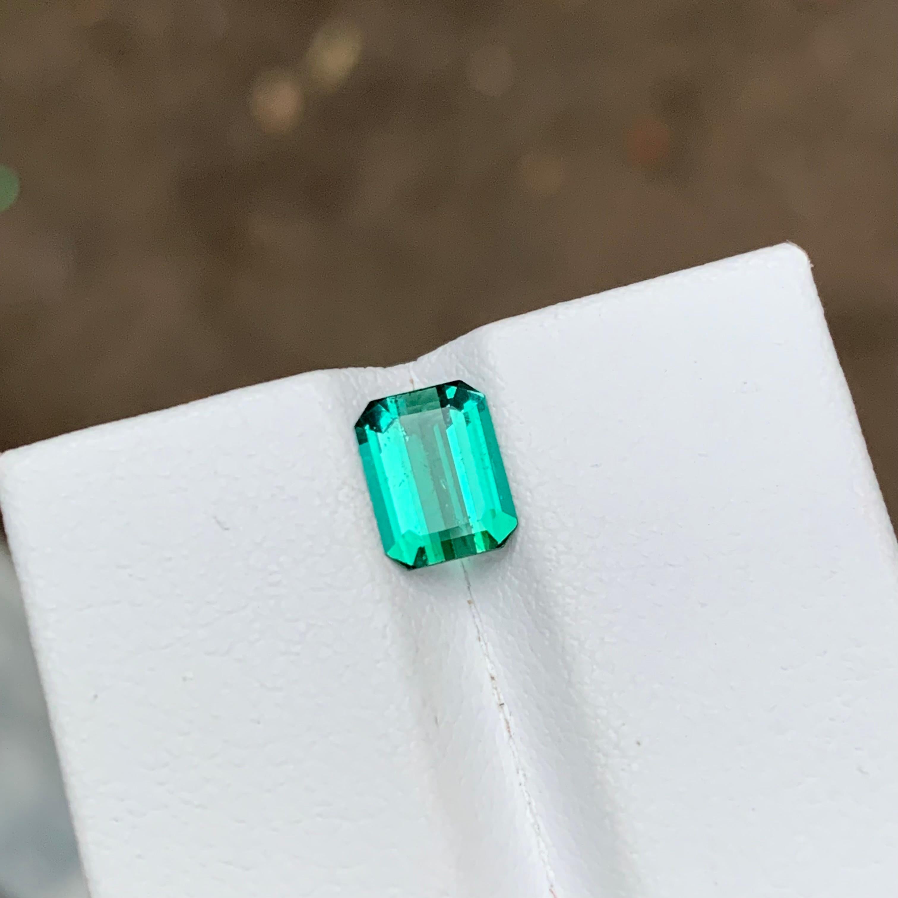 Rare Vibrant Bluish Neon Green Tourmaline Gemstone, 1.35 Ct Emerald Cut for Ring In New Condition For Sale In Peshawar, PK