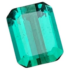 Rare Vibrant Bluish Neon Green Tourmaline Gemstone, 1.35 Ct Emerald Cut pour bague