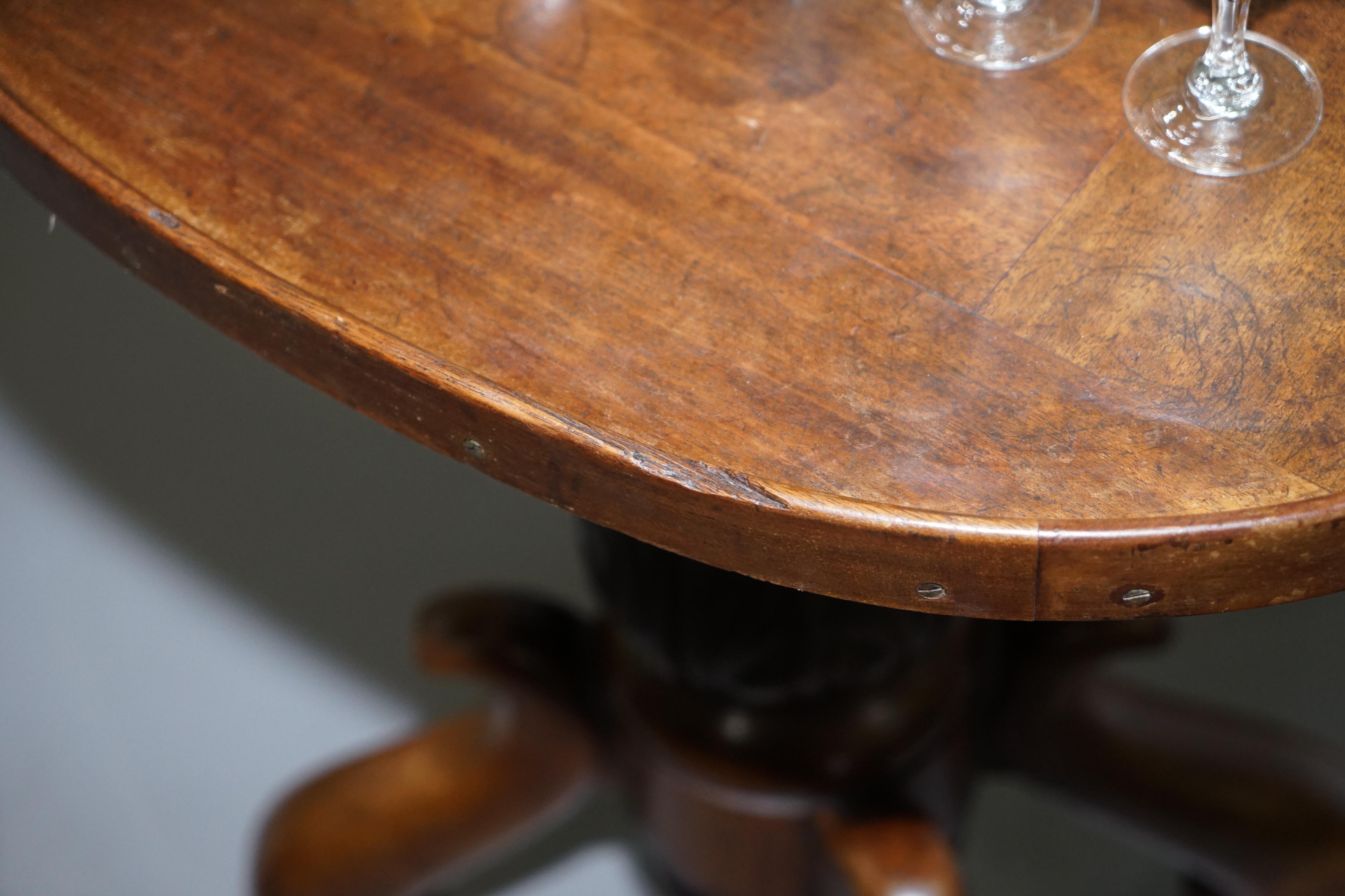 English Rare Victorian 1860 Hardwood Drinks Table with Crystal Decanter & Glasses Wheels For Sale