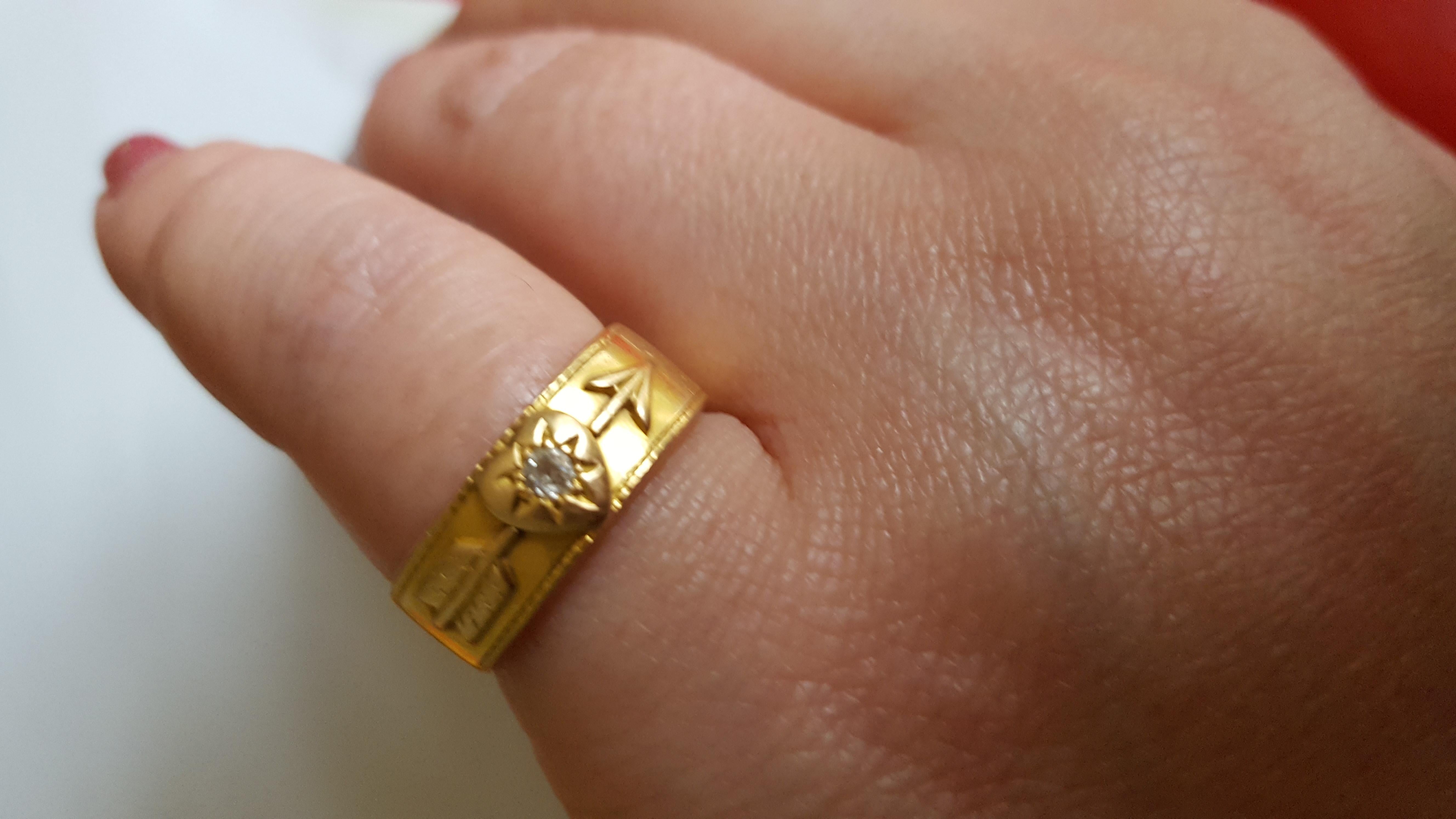 Women's Rare Victorian 18 Karat Gold and Diamond MIZPAH Locket Ring