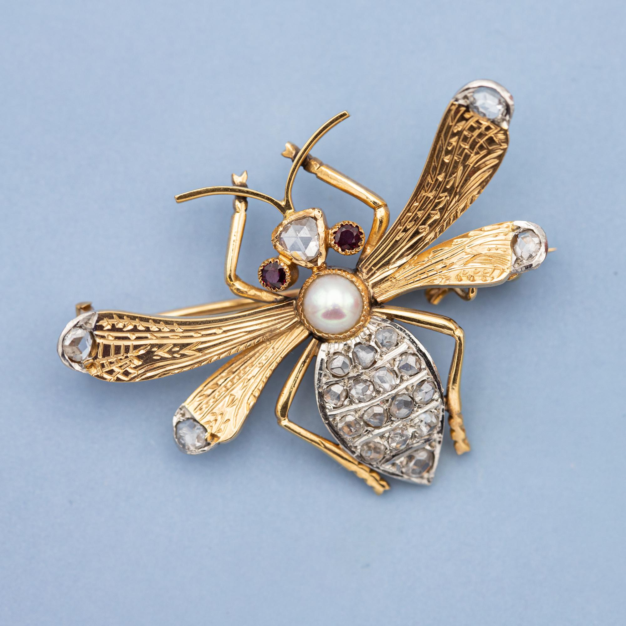 Rare Victorian brooch - 18 K Yellow gold Queen Bee set with rose cut diamond 2