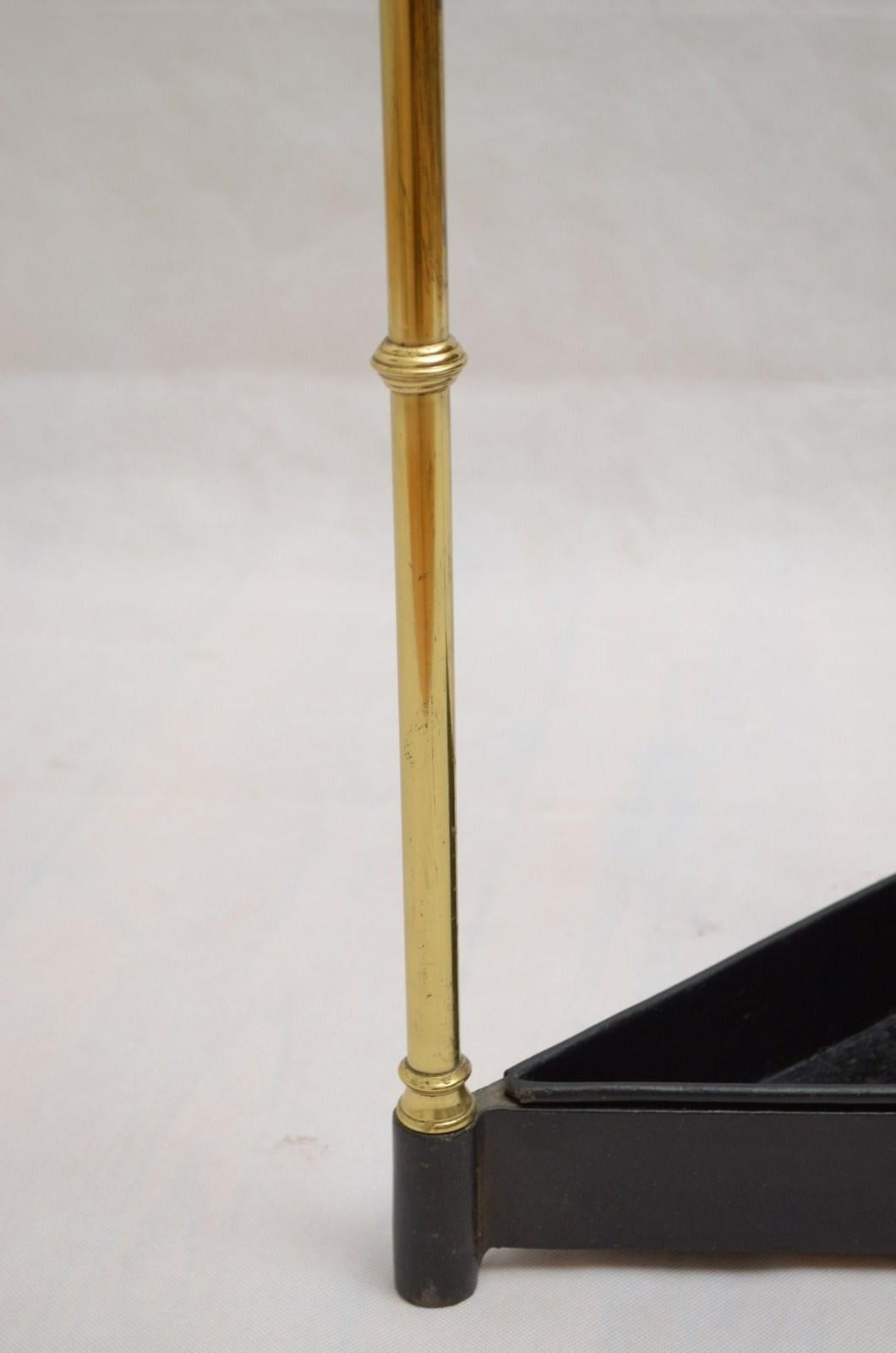 Rare Victorian Corner Umbrella Stand with Serial Number Stamp For Sale 1