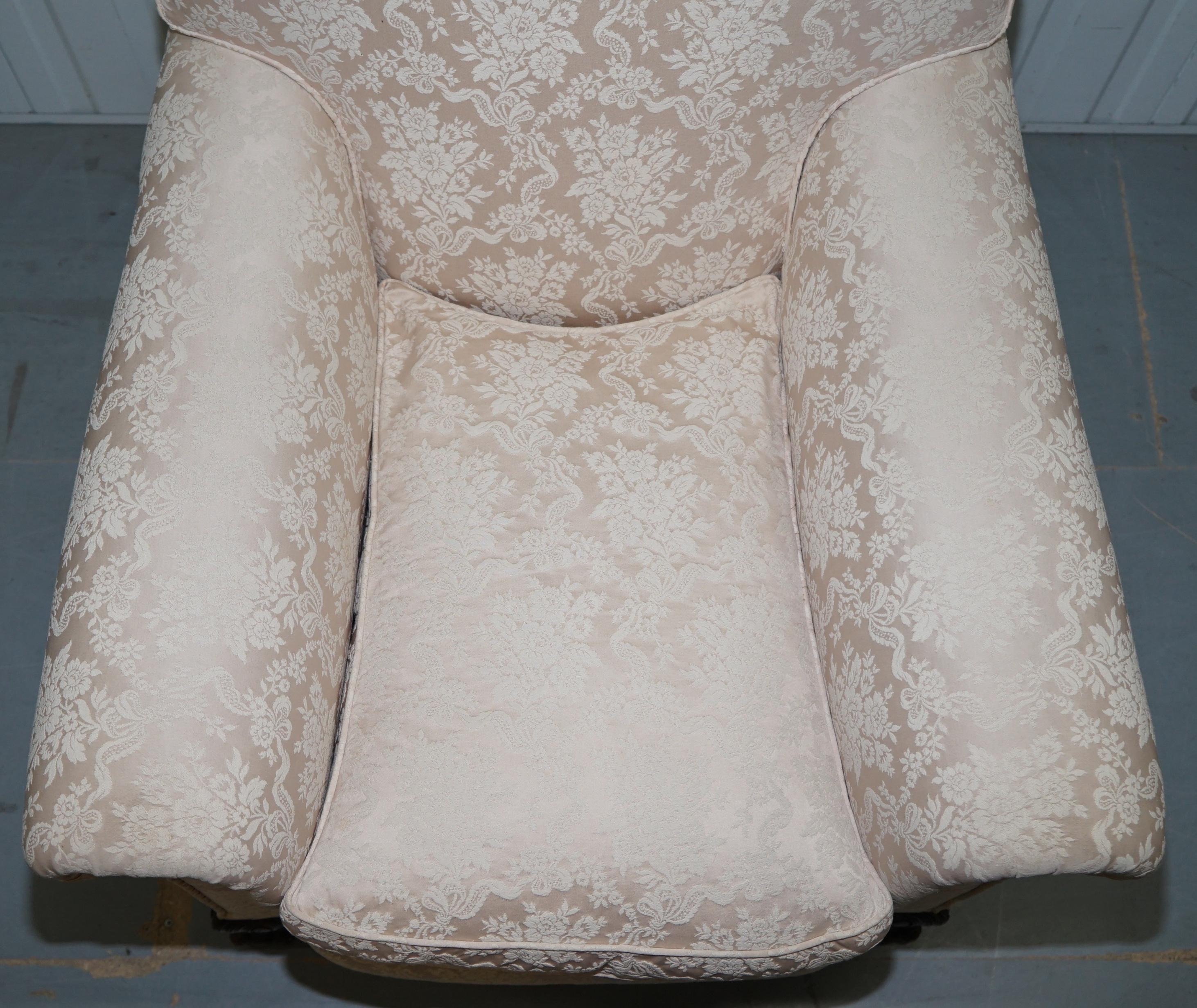 Rare Victorian Damask Upholstery Walnut Carved Lion Paw Feet Sofa Armchair Suite For Sale 9