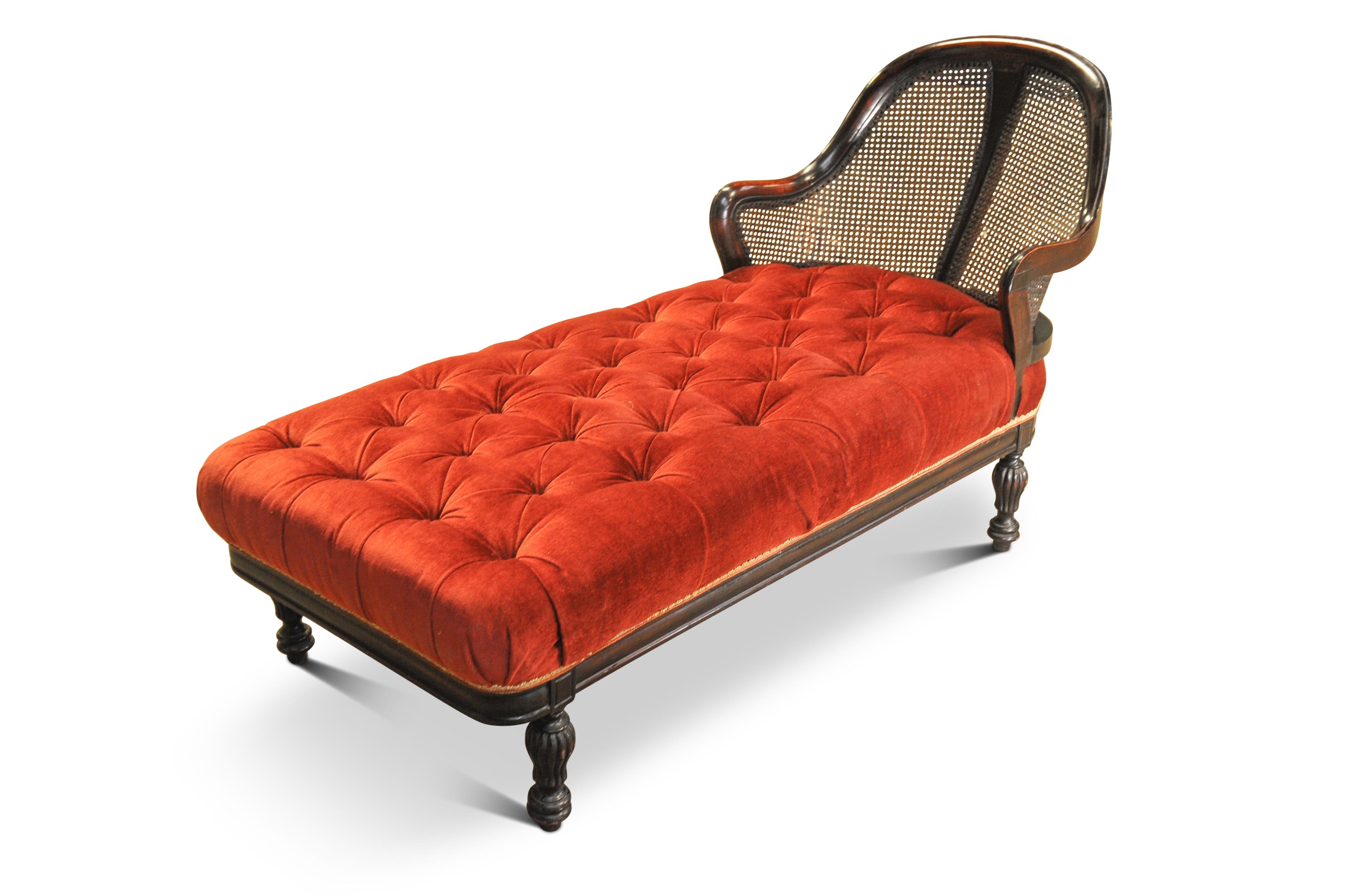 British Rare Victorian Red Velvet Chesterfield Bergere Chaise Longue / Day Bed  For Sale