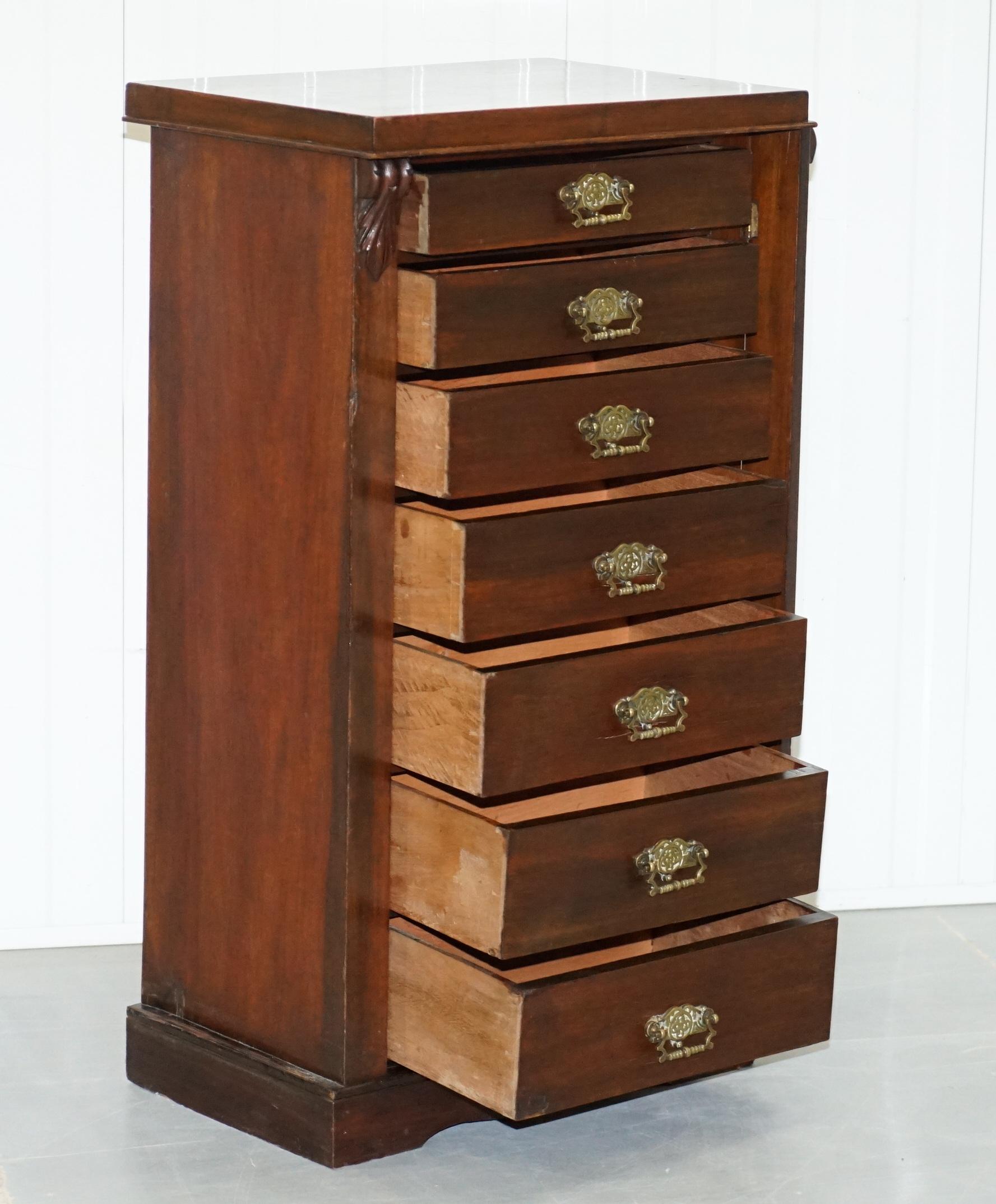 Rare Victorian Mahogany Wellington Tallboy Chest of Drawers with Original Key 7