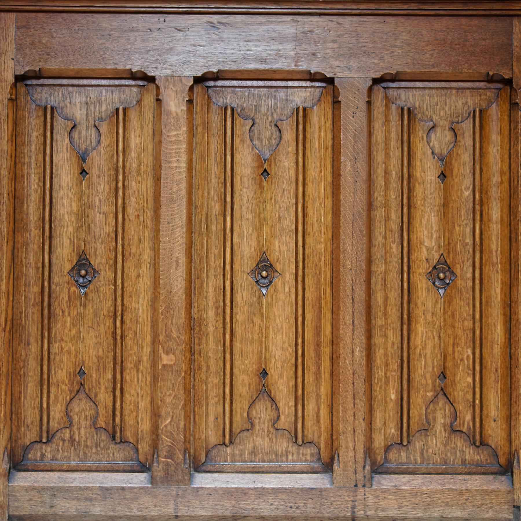 English Rare Victorian Mid-19th Century Gothic Revival Library Architects Plan Chest For Sale