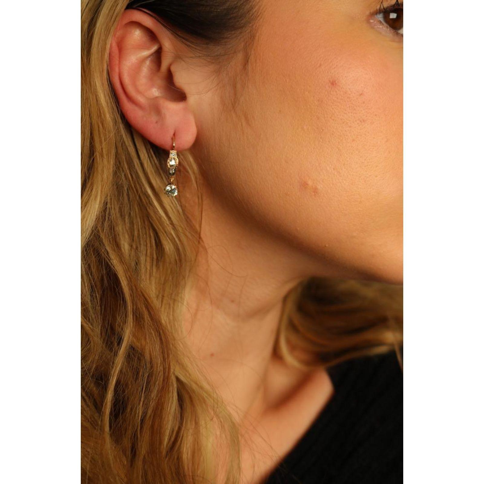 Seltene viktorianische alte Minen-Diamant-Tropfen-Ohrringe mit Hebelverschluss aus 18K Roségold im Angebot 5