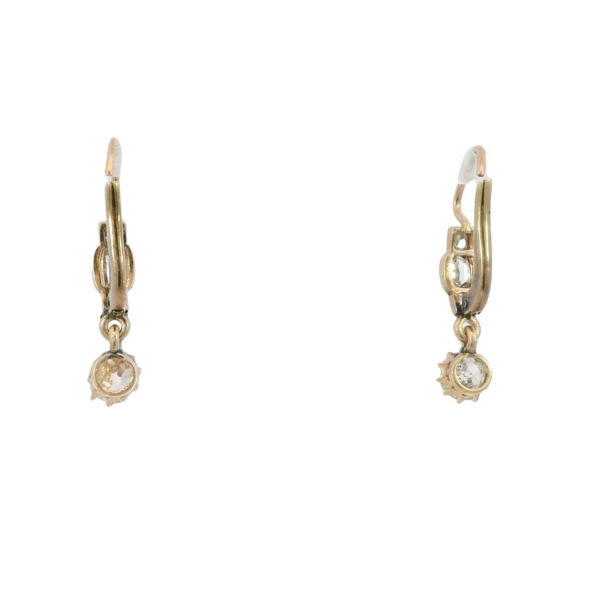 Seltene viktorianische alte Minen-Diamant-Tropfen-Ohrringe mit Hebelverschluss aus 18K Roségold im Angebot 1