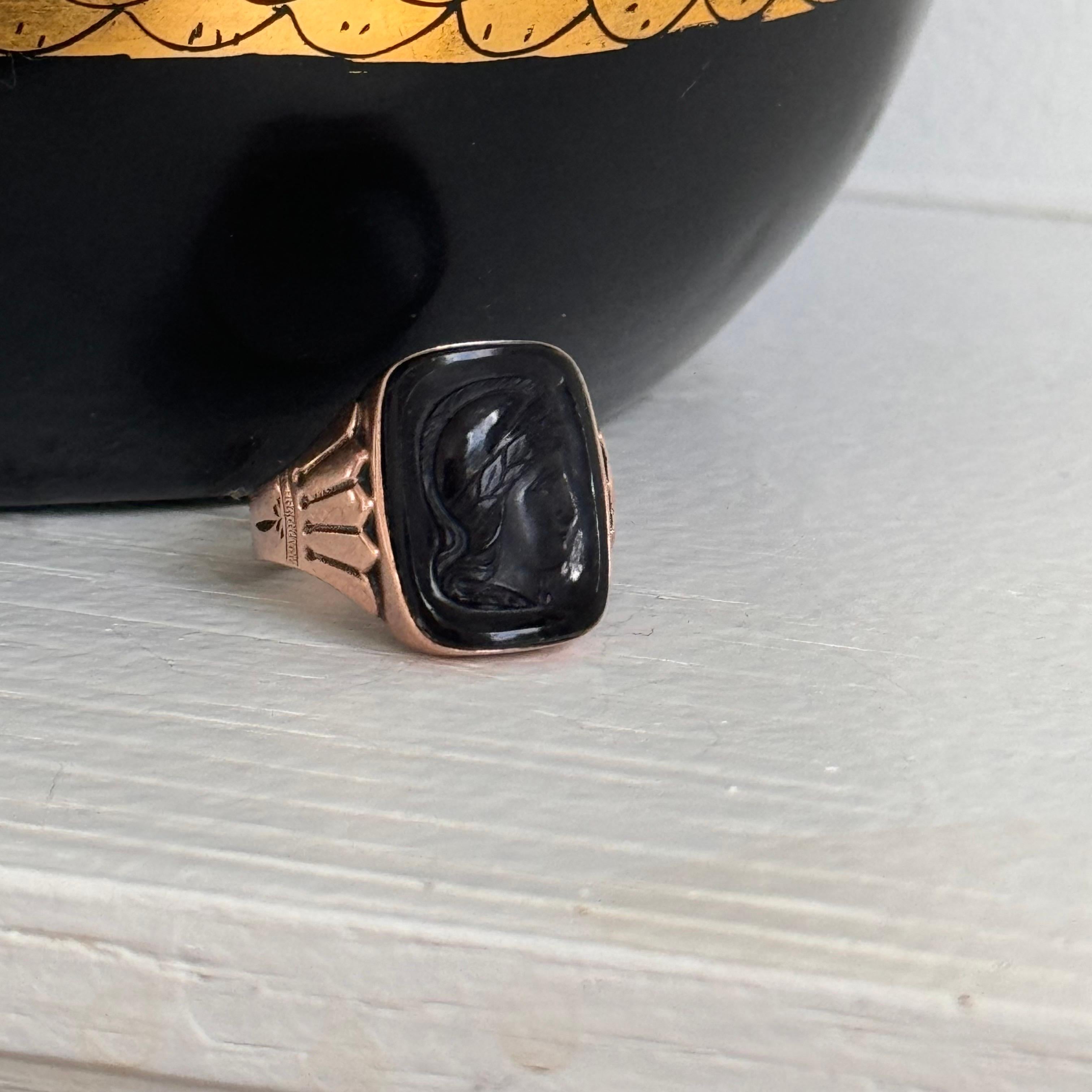 Rare Victorian Rose Gold Onyx Cameo Signet Ring  Size 8 For Sale 7