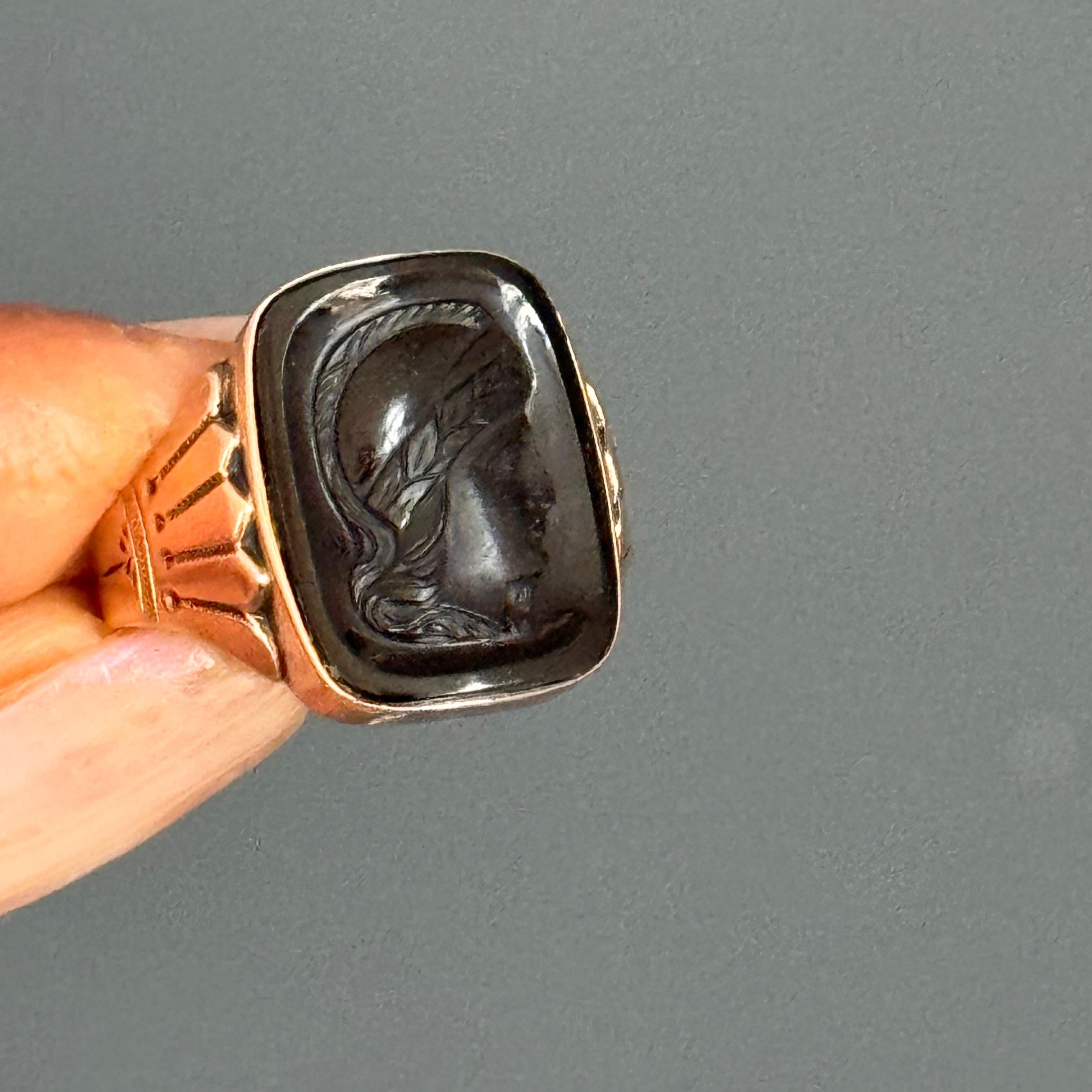 Rare Victorian Rose Gold Onyx Cameo Signet Ring  Size 8 For Sale 10