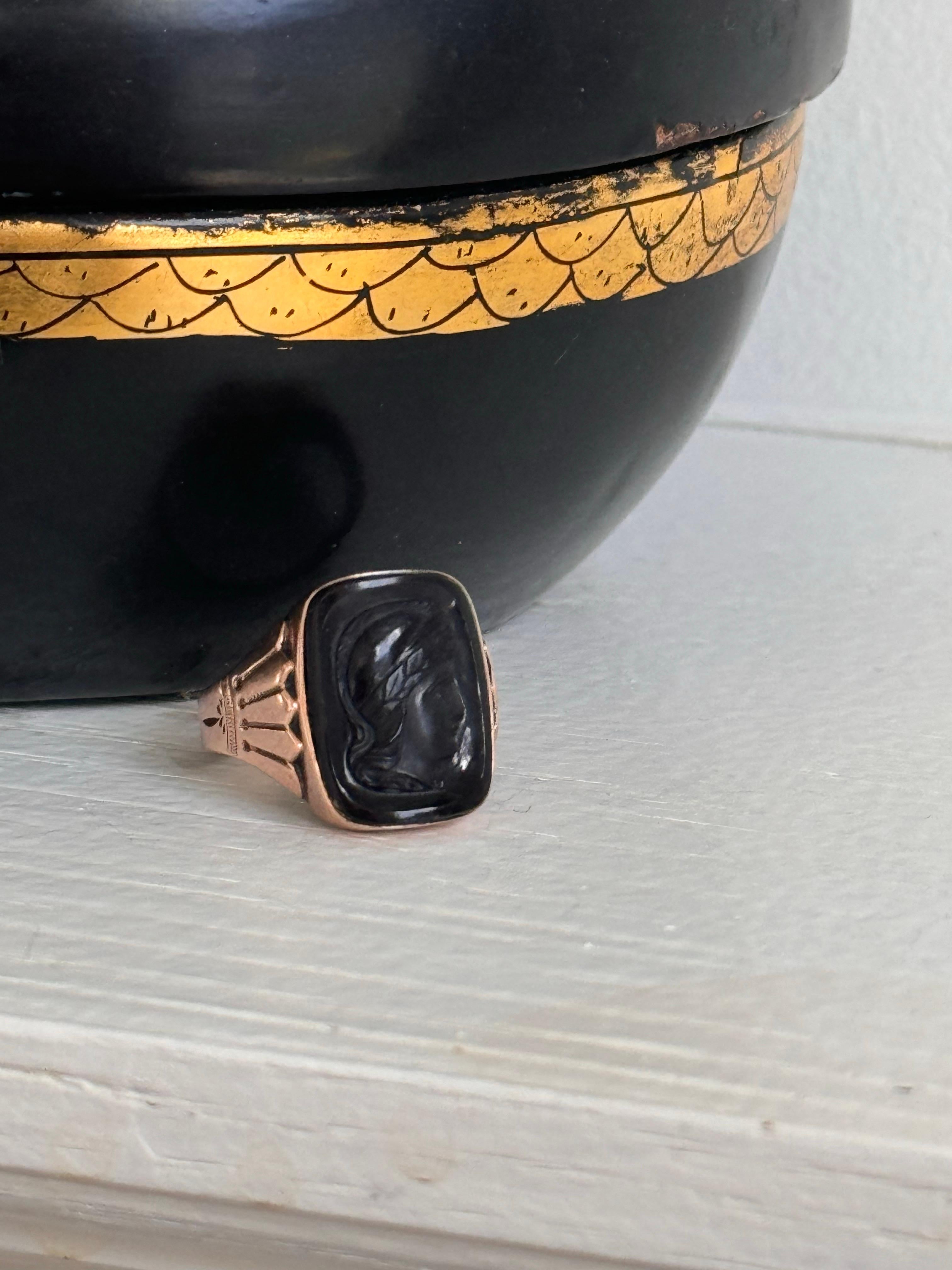 Cabochon Rare Victorian Rose Gold Onyx Cameo Signet Ring  Size 8 For Sale